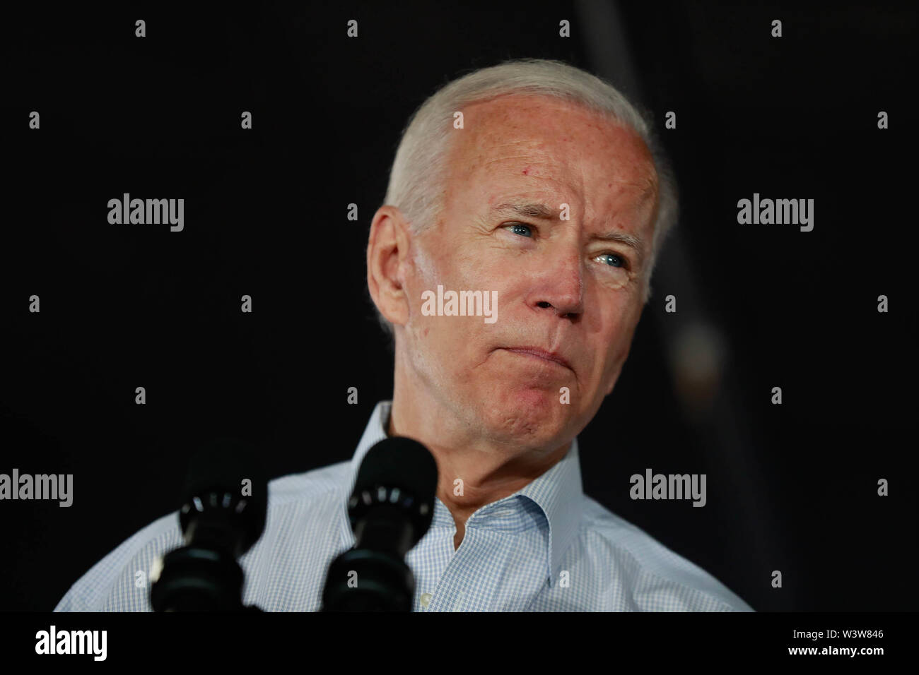 Ehemaligen Vereinigten Staaten Vizepräsident Joe Biden Kampagnen für die demokratische Nominierung für die Präsidentschaftswahl 2020 Vereinigte Staaten an der Basis Wagen Events Center. Stockfoto