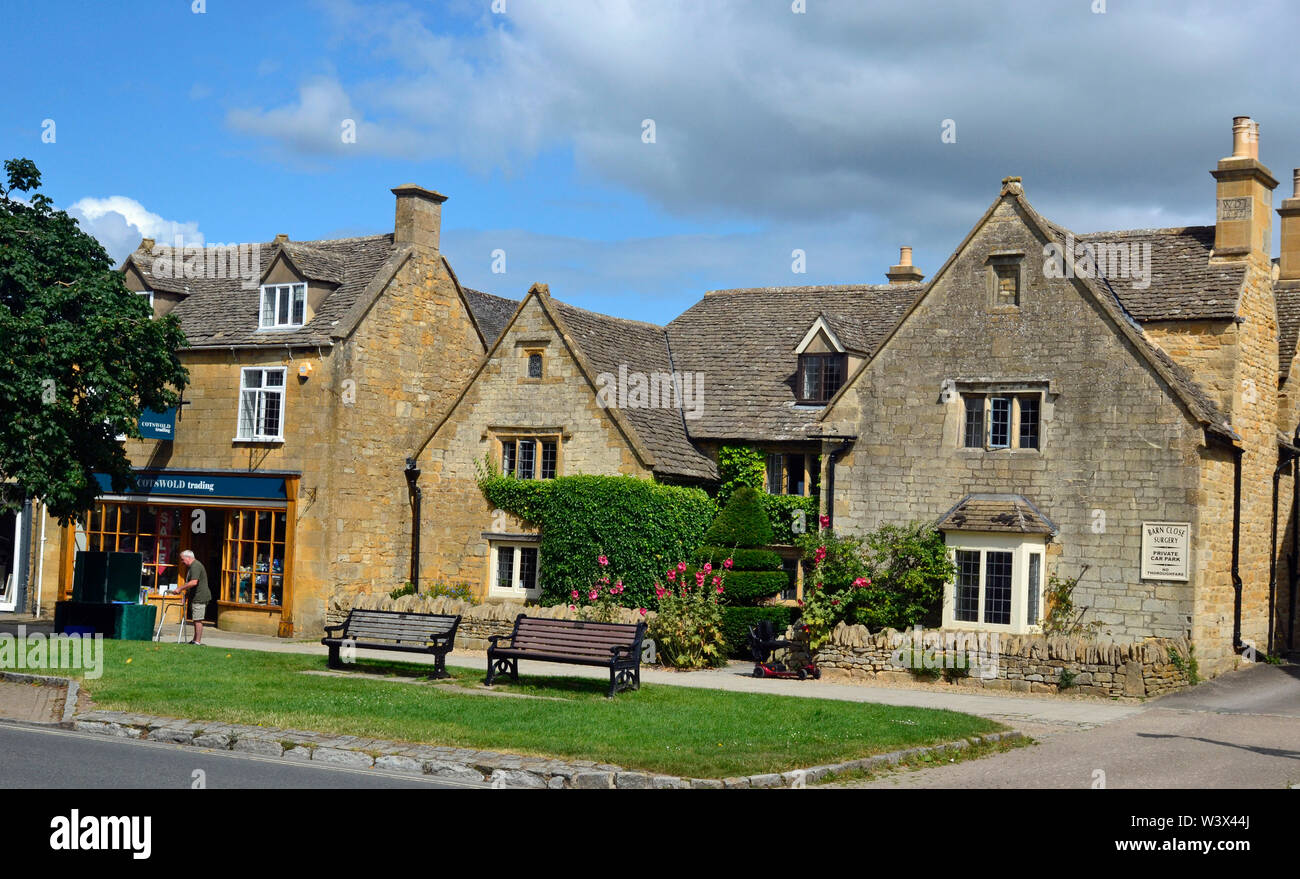 Cotswold Trading und Scheune in der Nähe der Operation, Broadway, Worcestershire, England, Großbritannien Stockfoto