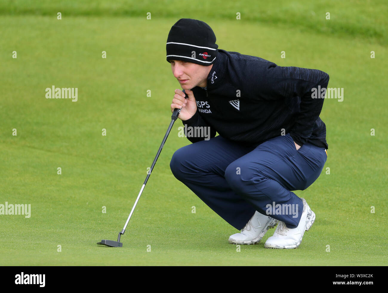 Argentiniens Emiliano Grillo richtet einen Schlag am 4. Tag eines der Open Championship 2019 im Royal Portrush Golf Club. Stockfoto