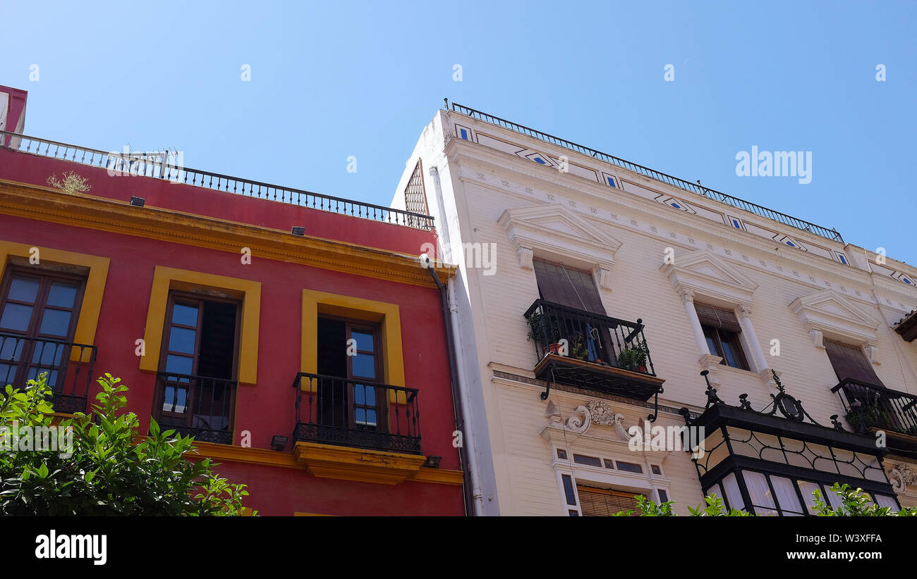 Die schöne Stadt Sevilla, Spanien mit seiner boomenden Fremdenverkehrs. Stockfoto