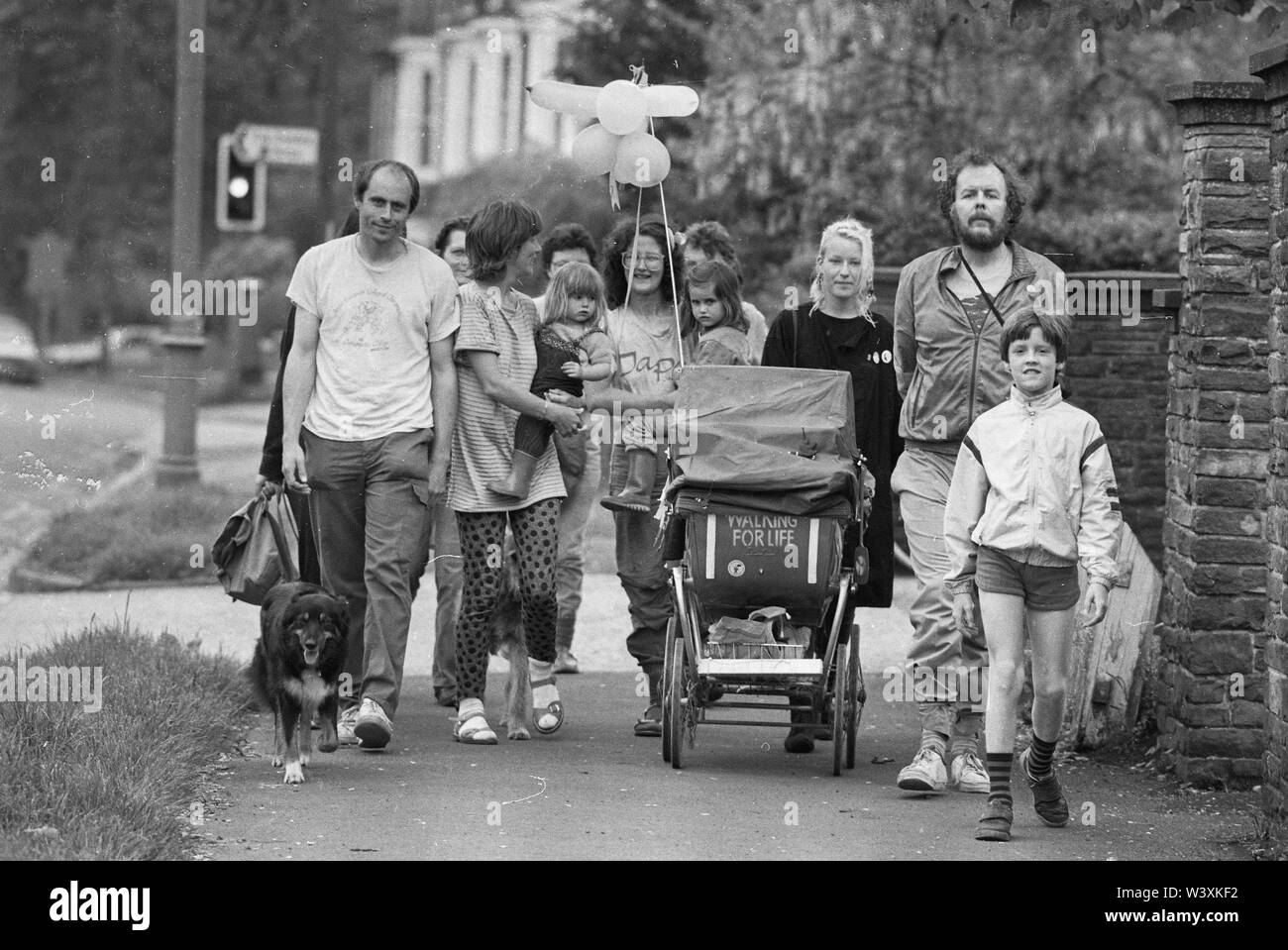 Spendengelder für wohltätige Zwecke Walk for Life 1985 Stockfoto