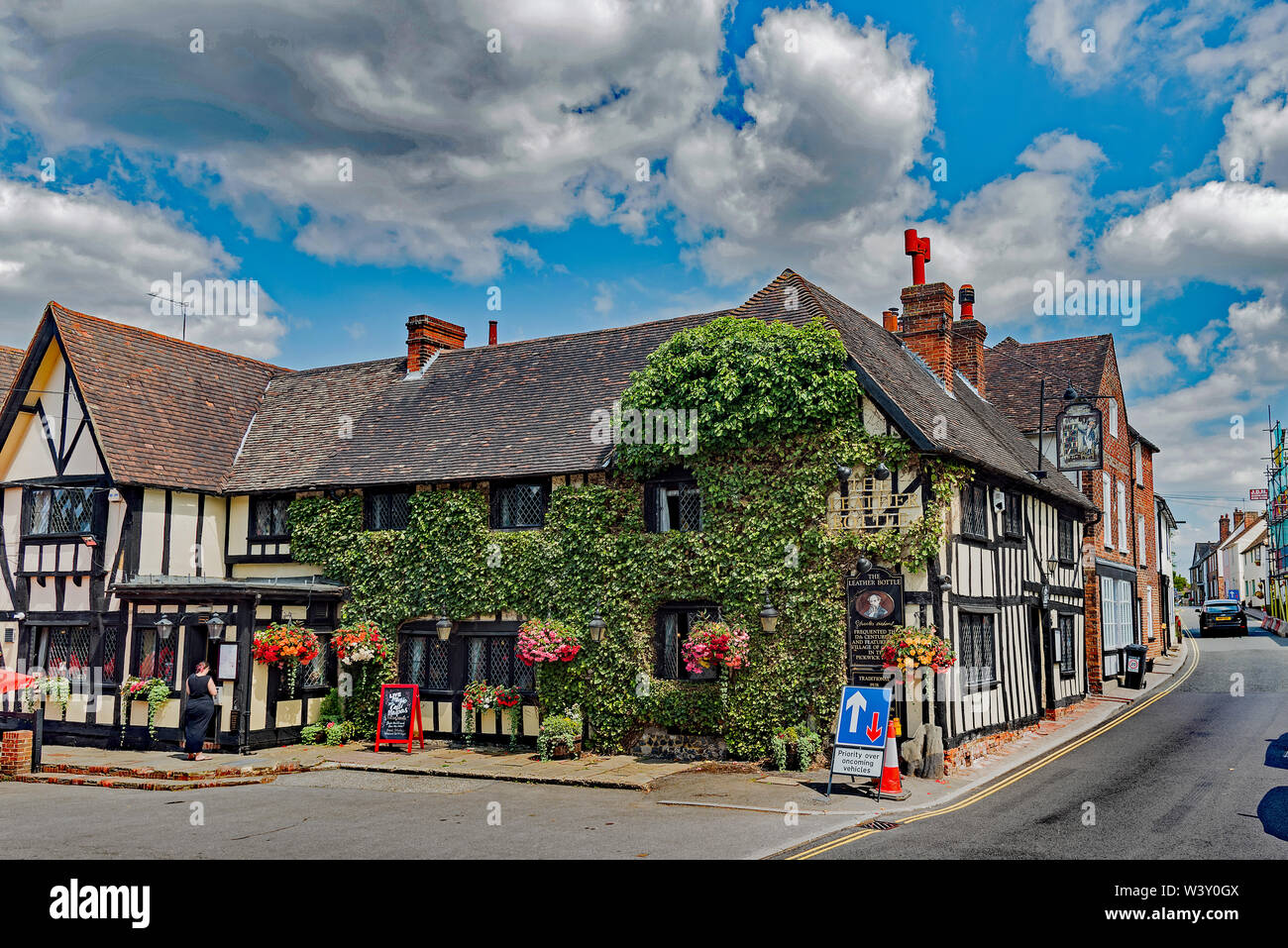 Blick auf das Leder Flasche Pub in Cobham, Großbritannien. Stockfoto