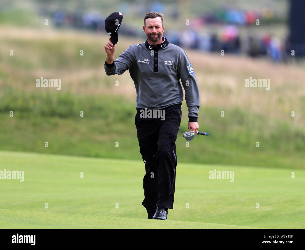 Die USA Webb Simpson am 18. Tag eines der Open Championship 2019 im Royal Portrush Golf Club. Stockfoto