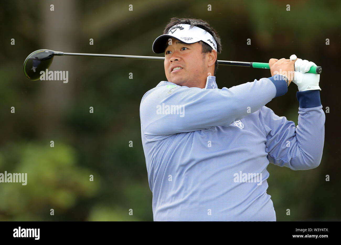 Thailands Kiradech Aphibarnrat T-Stücken aus dem 5. Tag eines der Open Championship 2019 im Royal Portrush Golf Club. Stockfoto