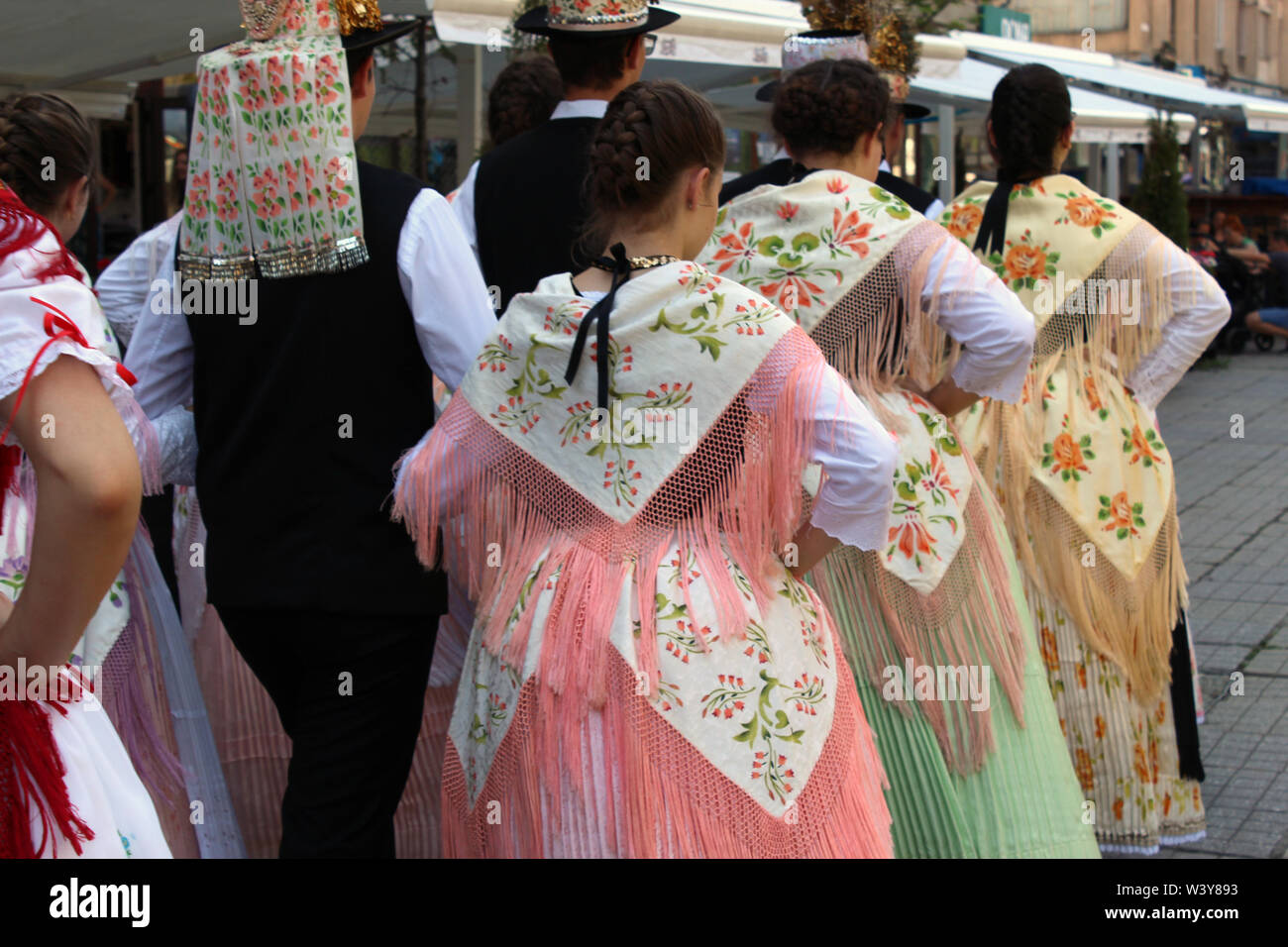 Timisoara Timis/Rumänien - Juni 16., 2019: Junge Deutsche schwaben Tänzer aus Banat, in traditionellen Kostümen an Heimattage 2019 Stockfoto