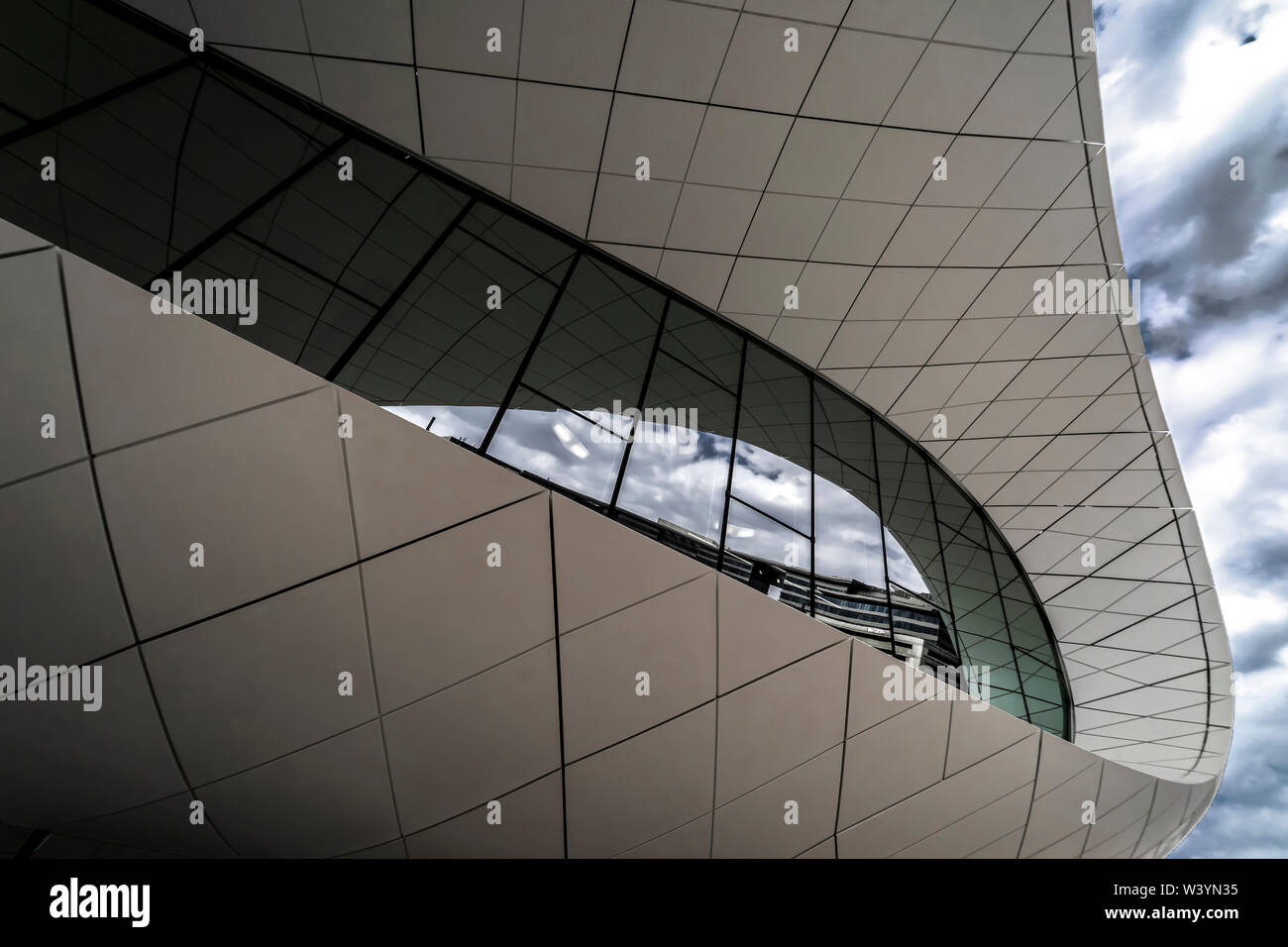 Union Museum, Etihad, Dubai, Vereinigte Arabische Emirate - Jan. 4, 2018: Fantastische Pavillon der Etihad Museum auf dem Jumeirah Straße Stockfoto