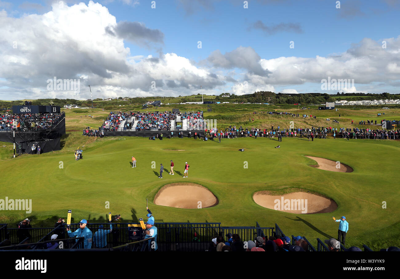 Spaniens Jon Rahm auf dem 13 Grün während des Tages eine der Open Championship 2019 im Royal Portrush Golf Club. Stockfoto