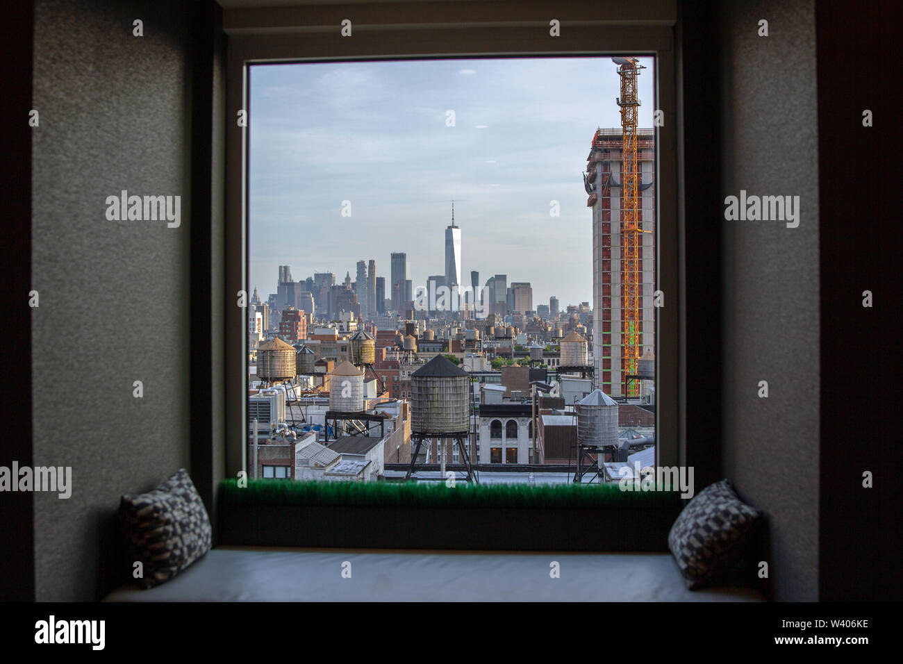 Fensterplatz mit Aussicht Stockfoto