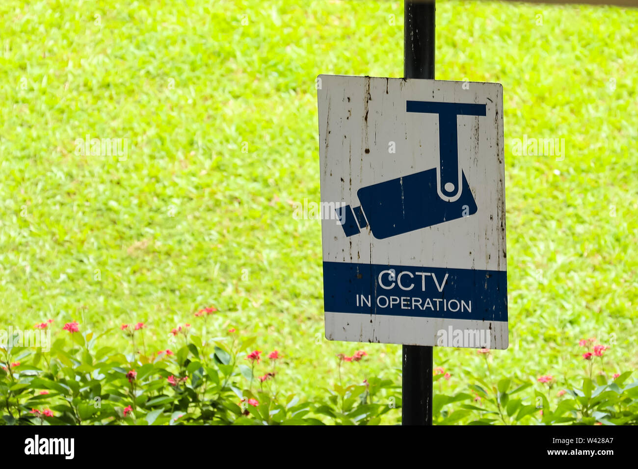 Mucky CCTV-Schild Singapur Stockfoto