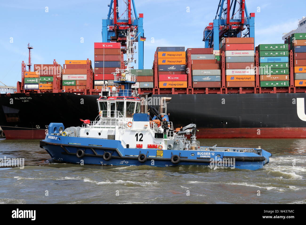 Der Hafen tugboat Bugsier 12 Werke am 11. Mai 2019 im Hamburger Hafen. Stockfoto
