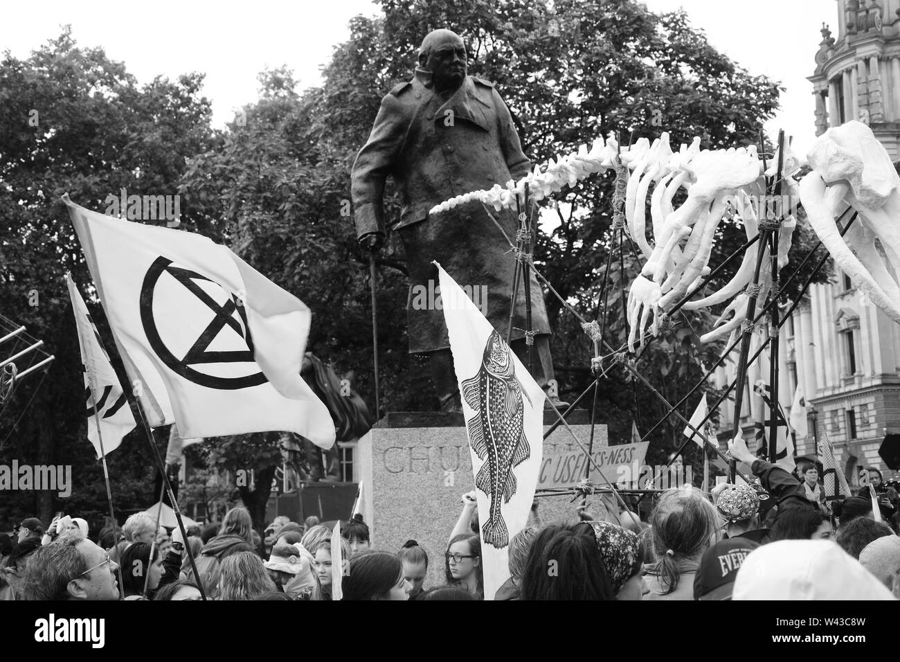 Studenten auf die Straße, um gegen den Klimawandel in London am Freitag, den 19. Juli zu demonstrieren. Stockfoto