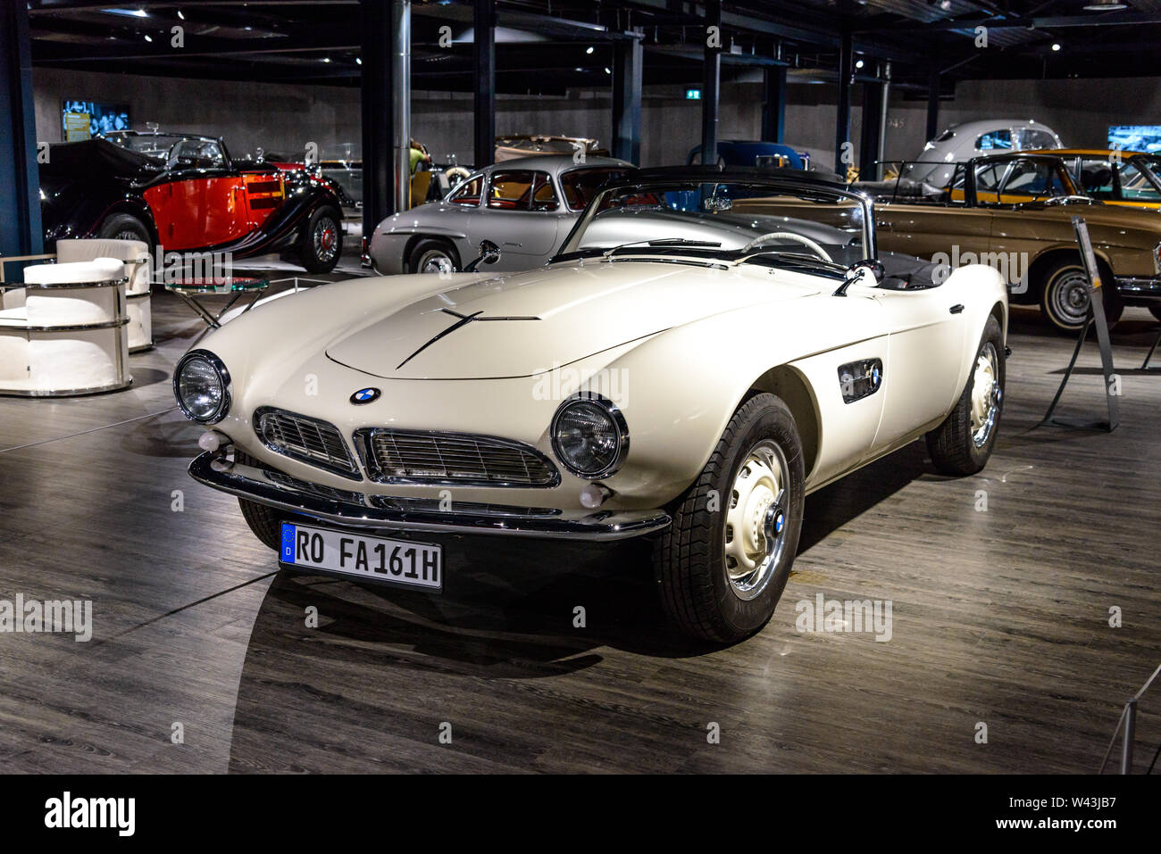 Vom 7. Juli 2019 - Museum EFA Mobile Zeiten in Amerang, Deutschland: BMW 507 Roadster 1956 - 1959. Retro Auto, Oldtimer Stockfoto