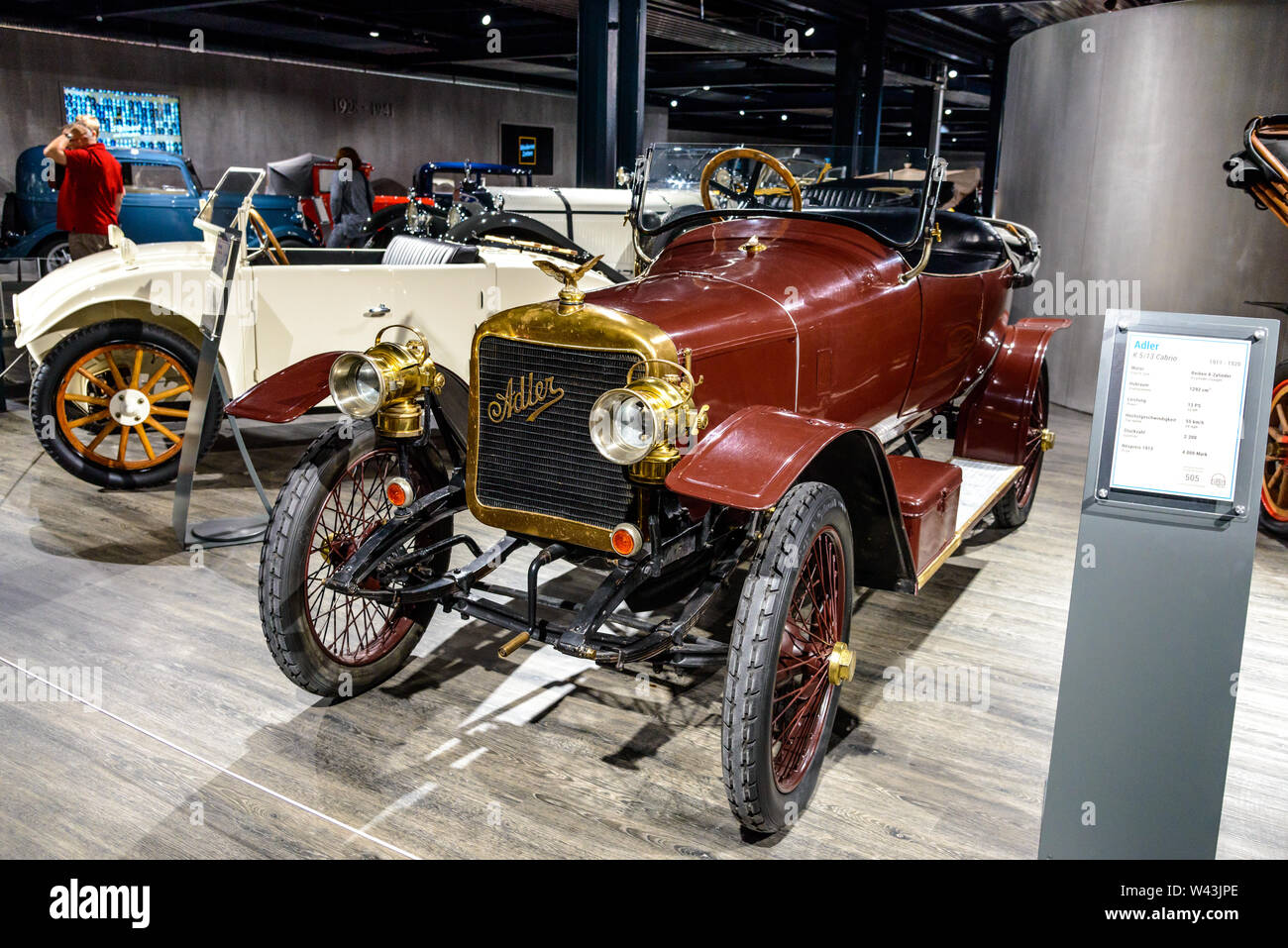 Vom 7. Juli 2019 - Museum EFA Mobile Zeiten in Amerang: Adler K 5/13 Cabrio  1911 - 1920. Retro Auto, Oldtimer Stockfotografie - Alamy