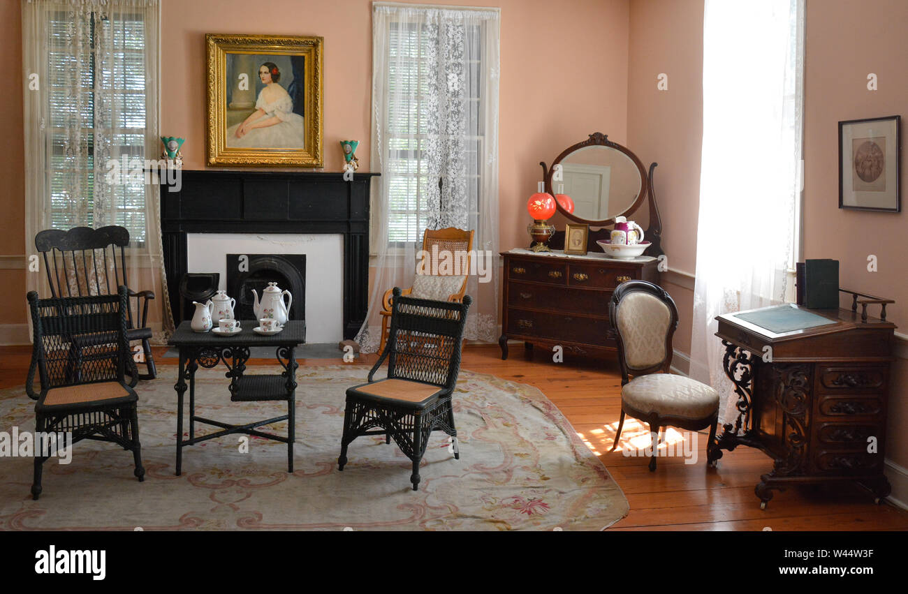 Southern Belle's Portrait hängt im Schlafzimmer im Weißen Haus der Konföderation, temporäre Heimat Verbündete Präsident Jefferson Davis, Montgomery, AL Stockfoto