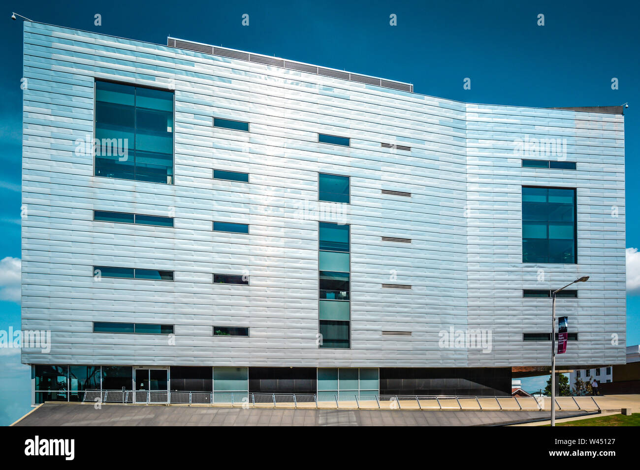 Das beeindruckende Maya Lin-Design, das moderne Bürgerrechtsdenkmal-Center in Montgomery, AL, USA Stockfoto