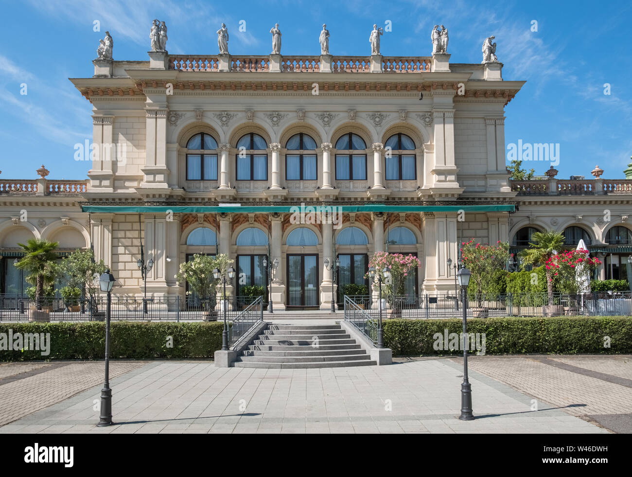 Die Außenseite des Kursalon, einem Gebäude aus dem 19. Jahrhundert im Stil der italienischen Renaissance Konzert- und Veranstaltungszentrum, Stadtpark, Wien, Österreich. Stockfoto