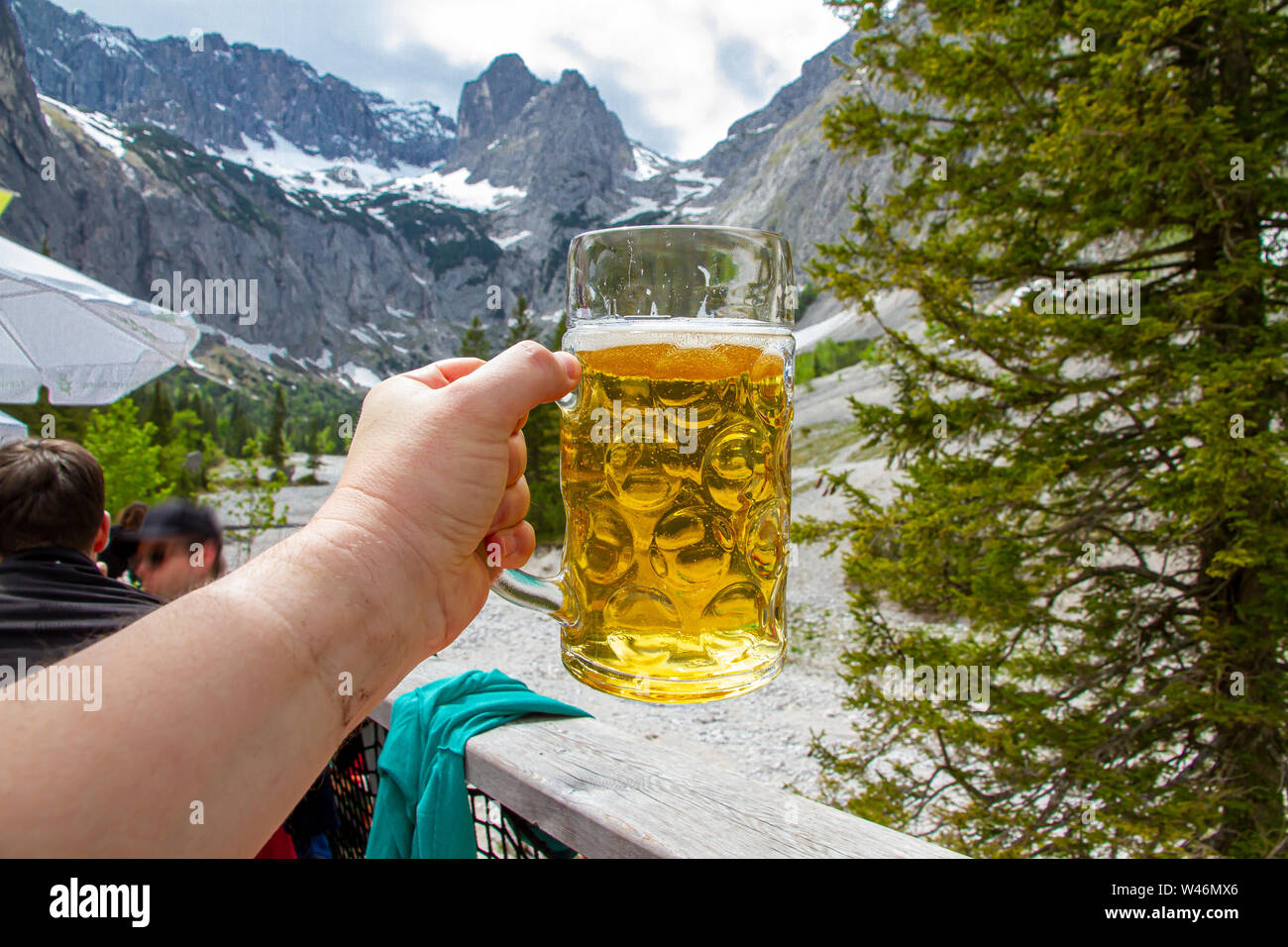 Pause auf der Mountain Lodge, das Höllental, Bayern Deutschland Stockfoto