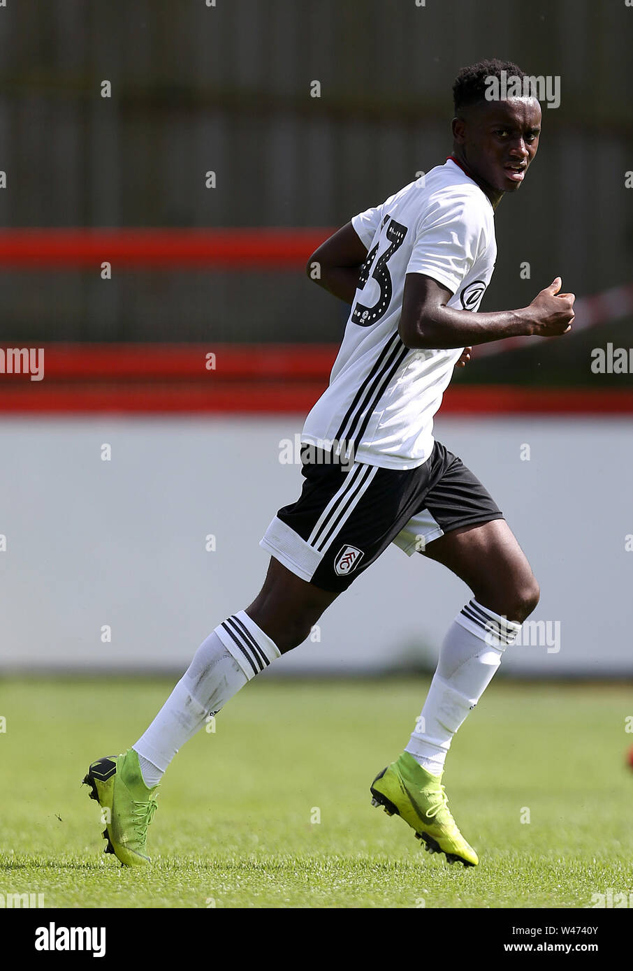 Fulham Steven Sessegbob während der Vorsaison Freundschaftsspiel bei Ebbe Stadion, Aldershot. Stockfoto