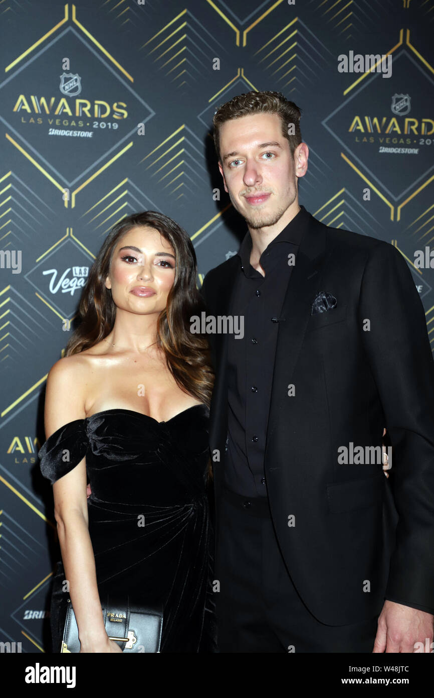 2019 NHL Awards Mandalay Bay Events Center Mandalay Bay Hotel & Casino Las Vegas, Nv 19 Juni, 2019 Mit: Jordanien Binnington, Cristine Prosperi Wo: Las Vegas, Nevada, United States Wann: 20 Jun 2019 Credit: DJDM/WENN.com Stockfoto