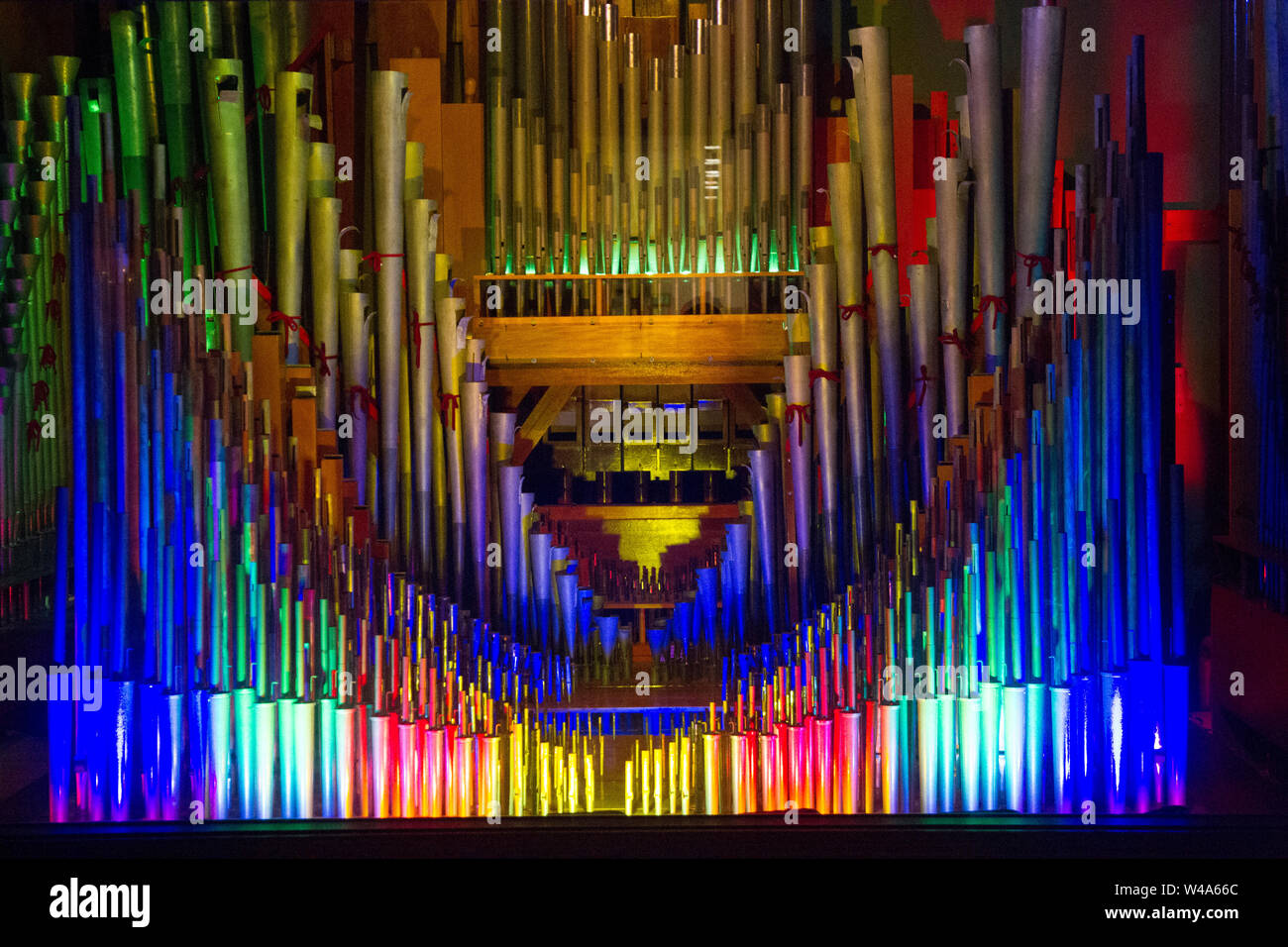 Einige der 5.200 Leitungen des Wurlitzer Theatre Organ Stockfoto