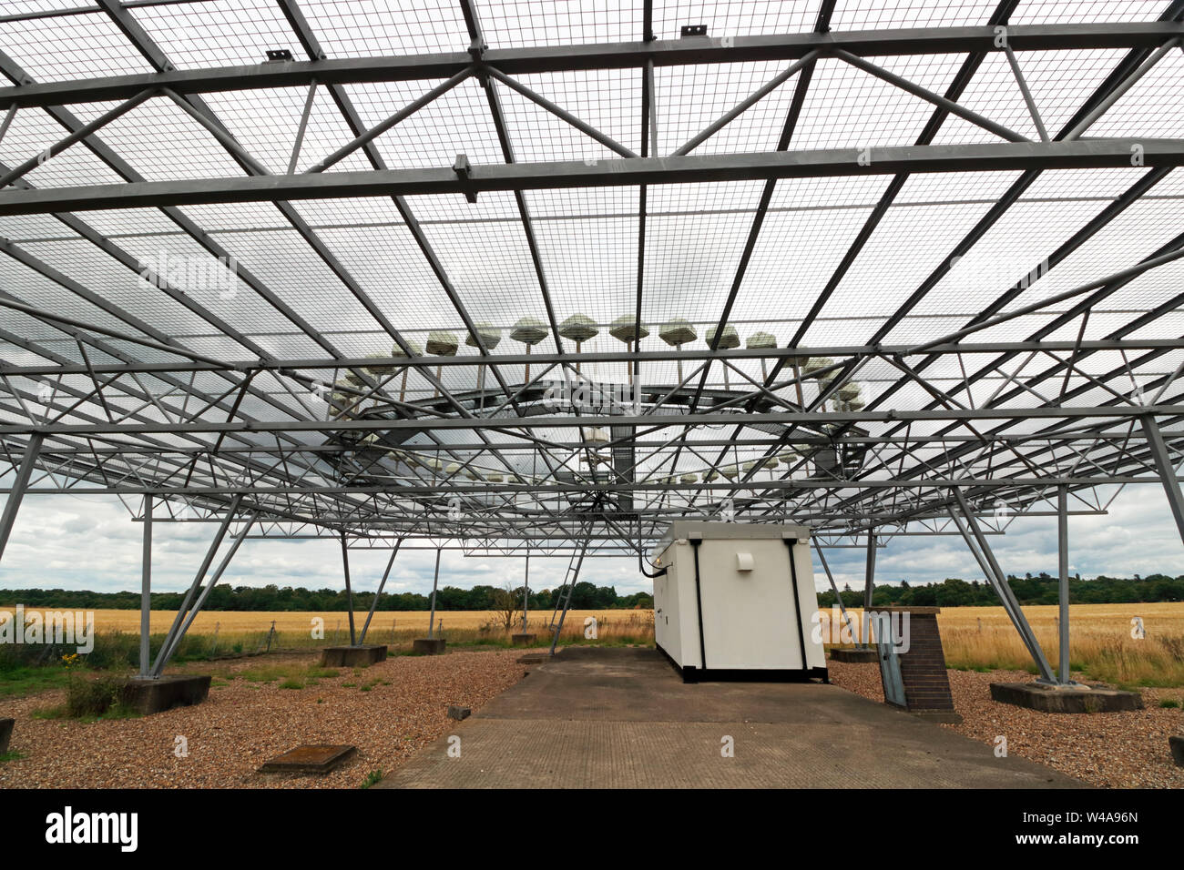 Die Rundumleuchte an Ockham in Surrey. Stockfoto