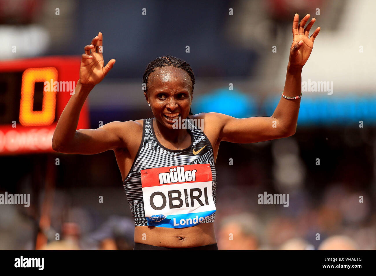 London, Großbritannien. 21. Juli, 2019. Helen Obiri von Kenia feiert Sieg 5000 m bei den Frauen. Muller Geburtstag Spiele 2019, London Grand Prix an der London Stadium, Queen Elizabeth Olympic Park in London am Sonntag, den 21. Juli 2019. Dieses Bild dürfen nur für redaktionelle Zwecke verwendet werden. Redaktionelle Verwendung nur. pic von Steffan Bowen/Andrew Orchard sport Fotografie/Alamy Live news Credit: Andrew Orchard sport Fotografie/Alamy leben Nachrichten Stockfoto