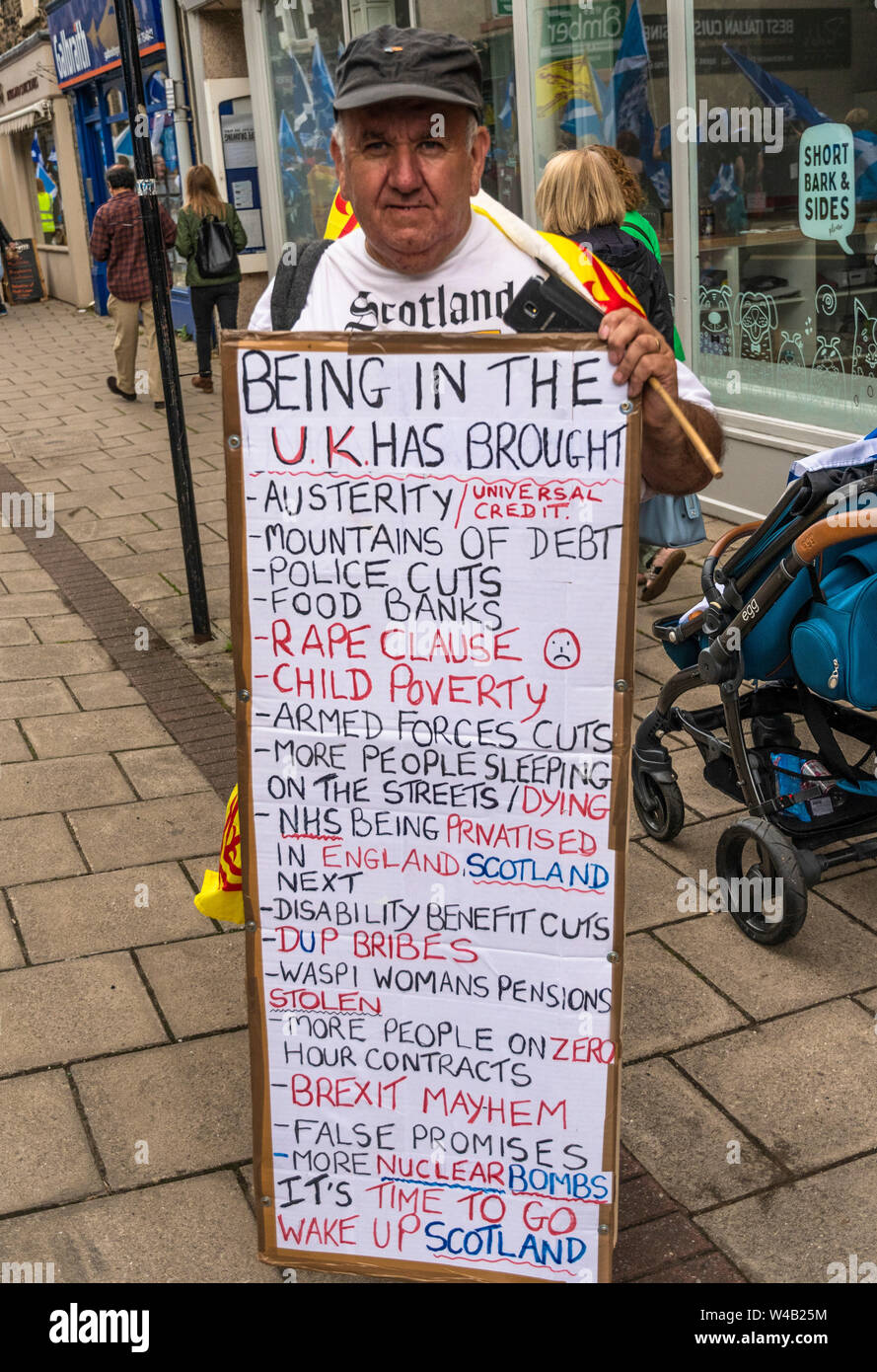 Galashiels, alle unter einem Banner Unabhängigkeit März - 2019 Stockfoto