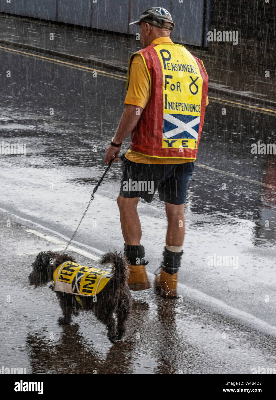 Oban, alle unter einem Banner Unabhängigkeit März - 2019 Stockfoto