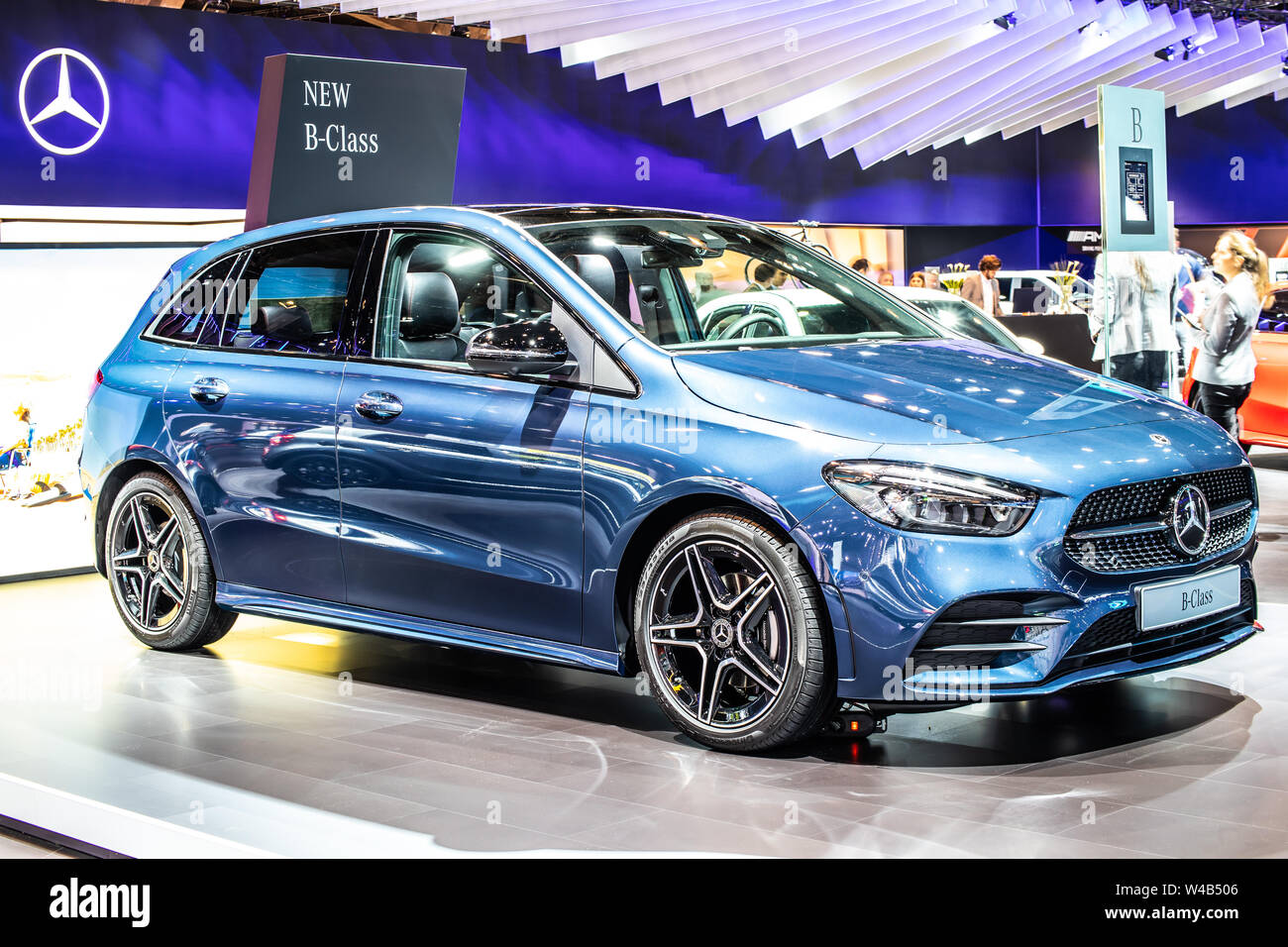 Mercedes B Stockfotos Und Bilder Kaufen Alamy