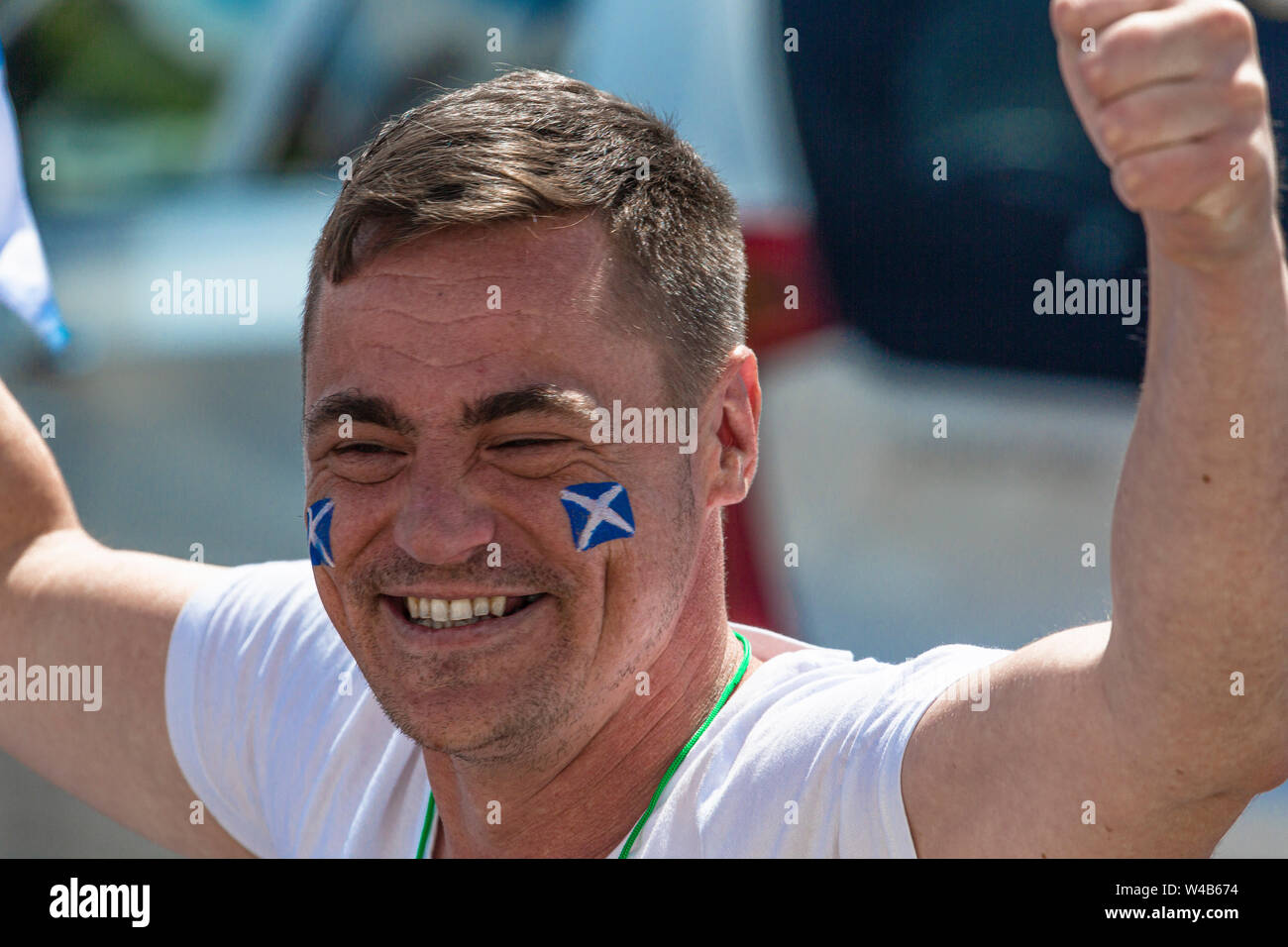 Ayr, alle unter einem Banner Unabhängigkeit März - 2019 Stockfoto