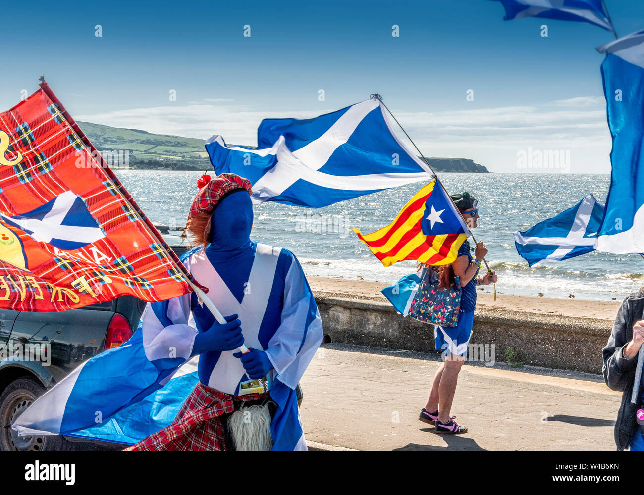 Ayr, alle unter einem Banner Unabhängigkeit März - 2019 Stockfoto