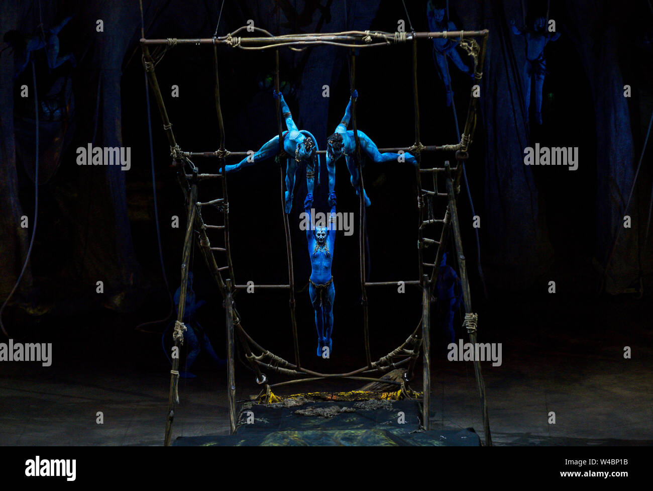 Leistung Schuß von Cirque du Soliel Toruk auf öffnung Nacht in Manchester in der Manchester Arena bietet: Leistung Wo: Manchester, Großbritannien Wann: 20 Jun 2019 Credit: Graham Finney/WANN Stockfoto