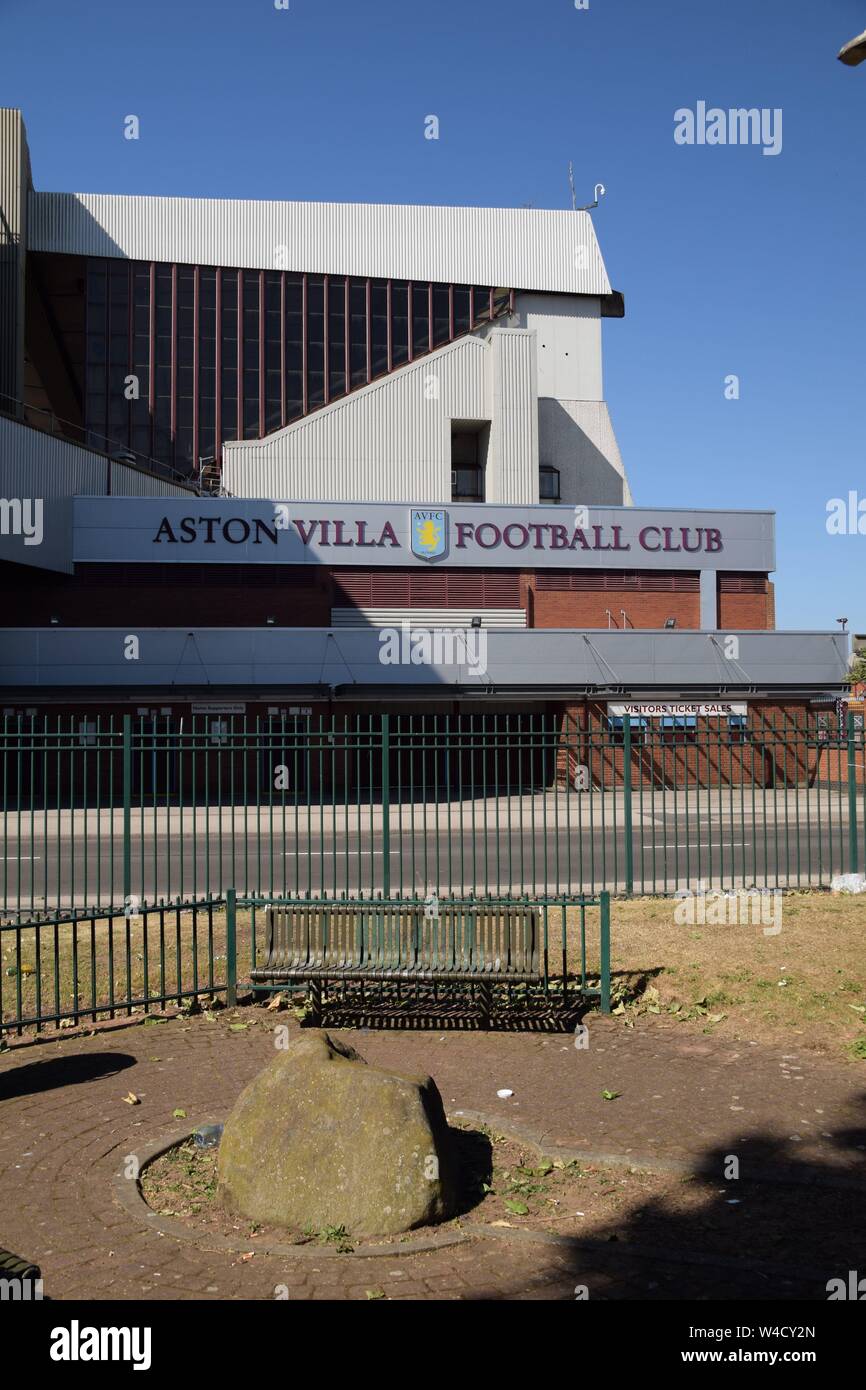 Aston Villa Stadion Abzeichen Birmingham England Großbritannien Stockfoto