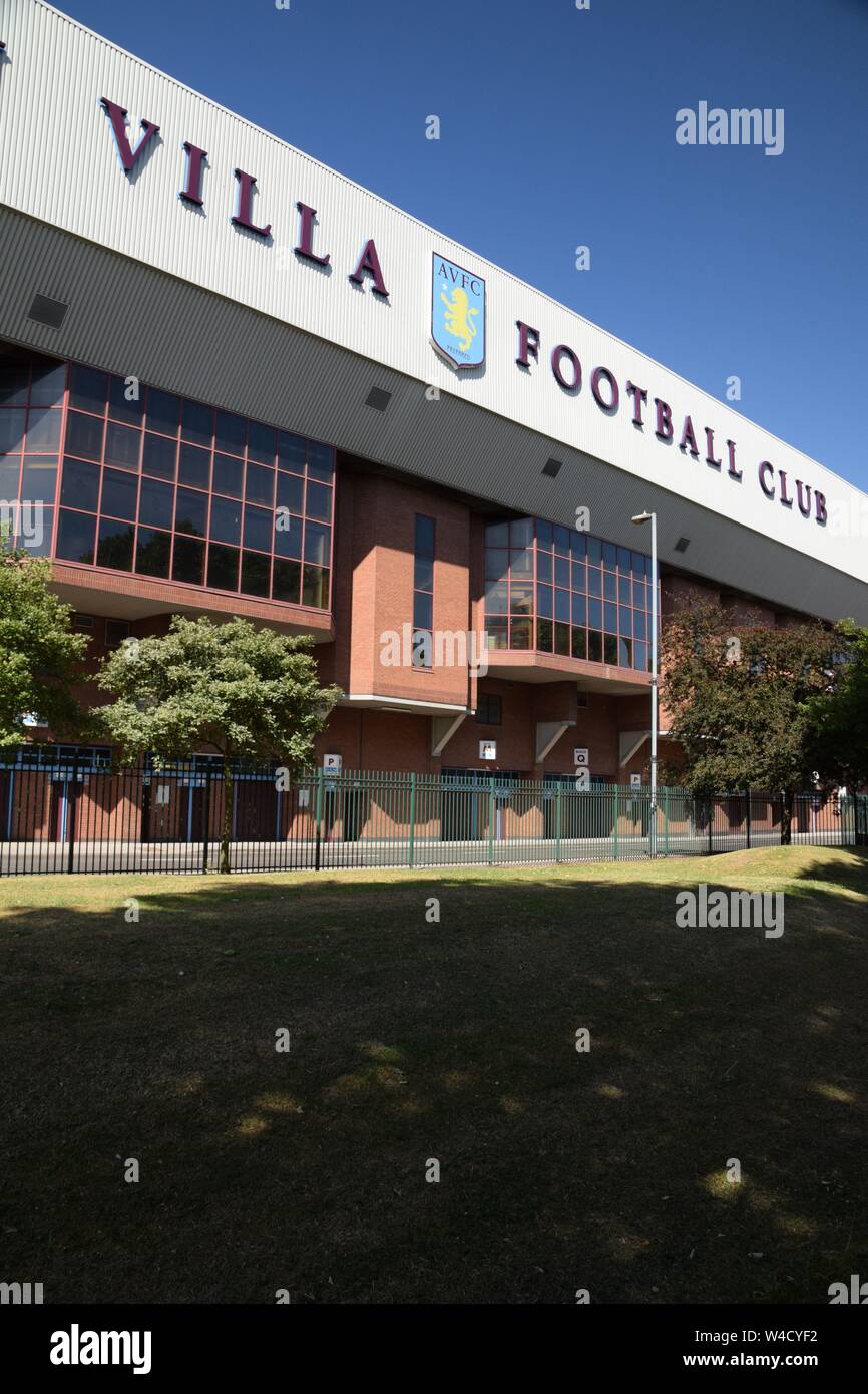 Aston Villa Stadion Abzeichen Birmingham England Großbritannien Stockfoto