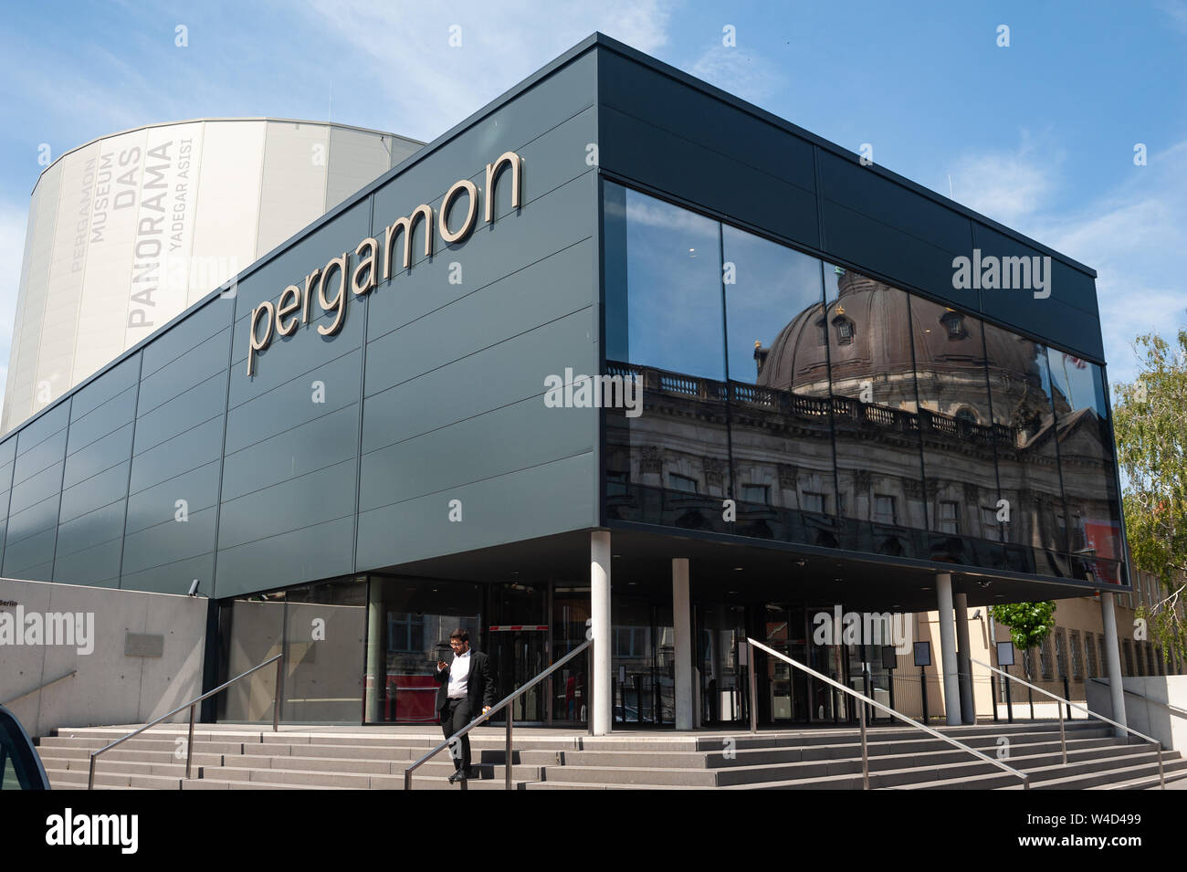 25.06.2019, Berlin, Deutschland, Europa - Pergamonmuseum 'Panorama' am Kupfergraben in Berlin Mitte. Stockfoto
