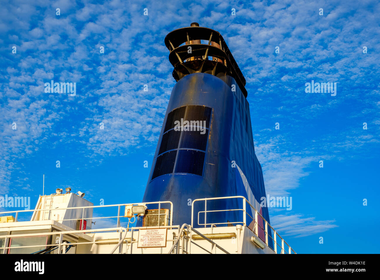 Trichter des P&O Schiffes Stolz von York Stockfoto