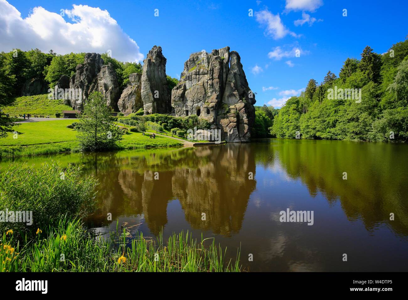 Externsteine, Sandstein Felsformation im Teutoburger Wald, Horn-Bad Meinberg, Nordrhein-Westfalen, Deutschland Stockfoto