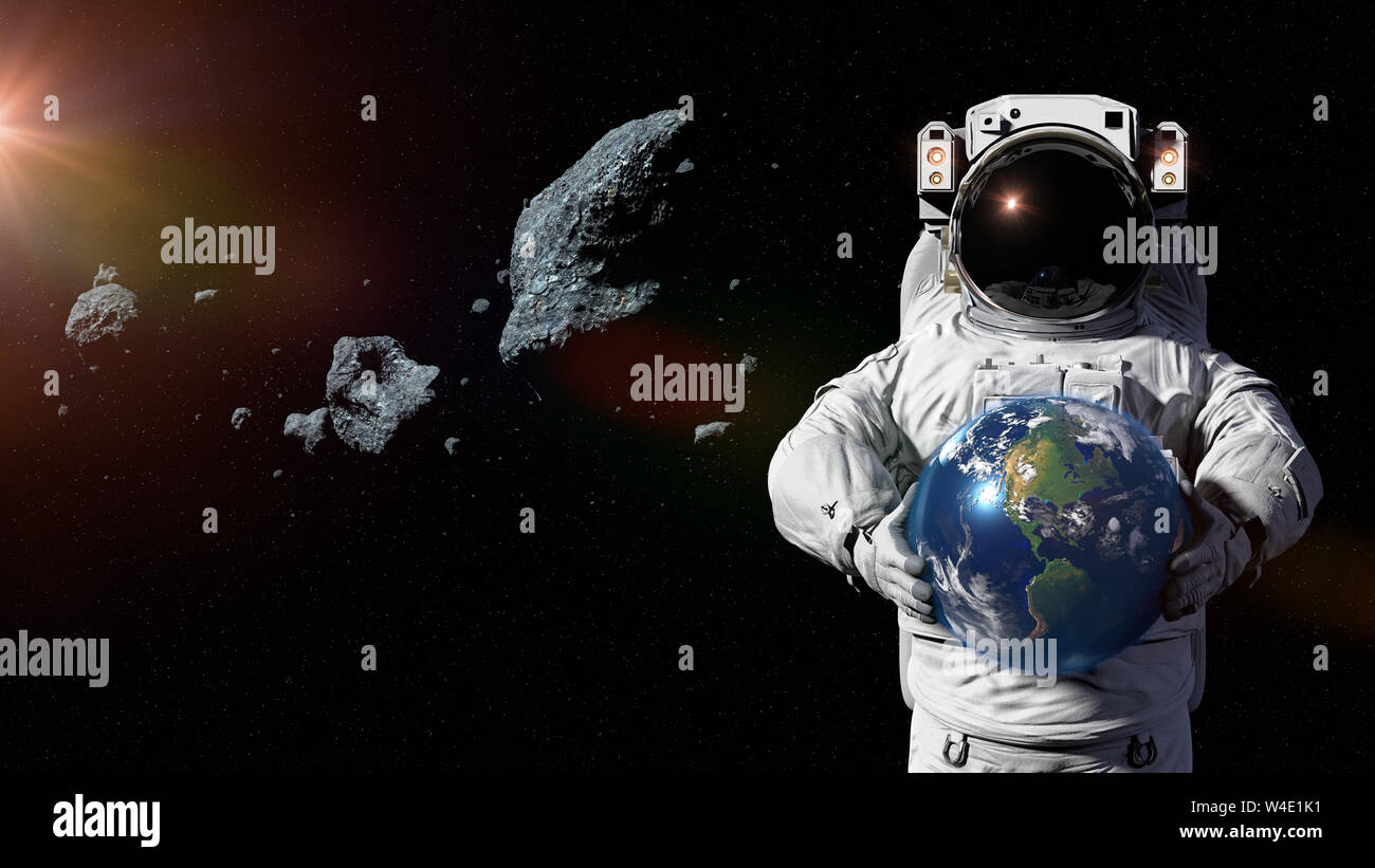 Astronaut Schutz des Planeten Erde von Asteroiden mit Nord-, Mittel- und Südamerika Stockfoto