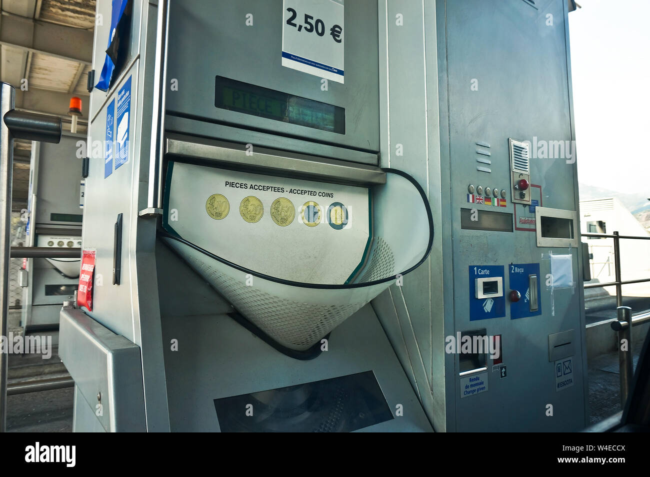 Nizza, Frankreich - März, 2018: Toll Collect - Straßen zahlung Maschine Stockfoto