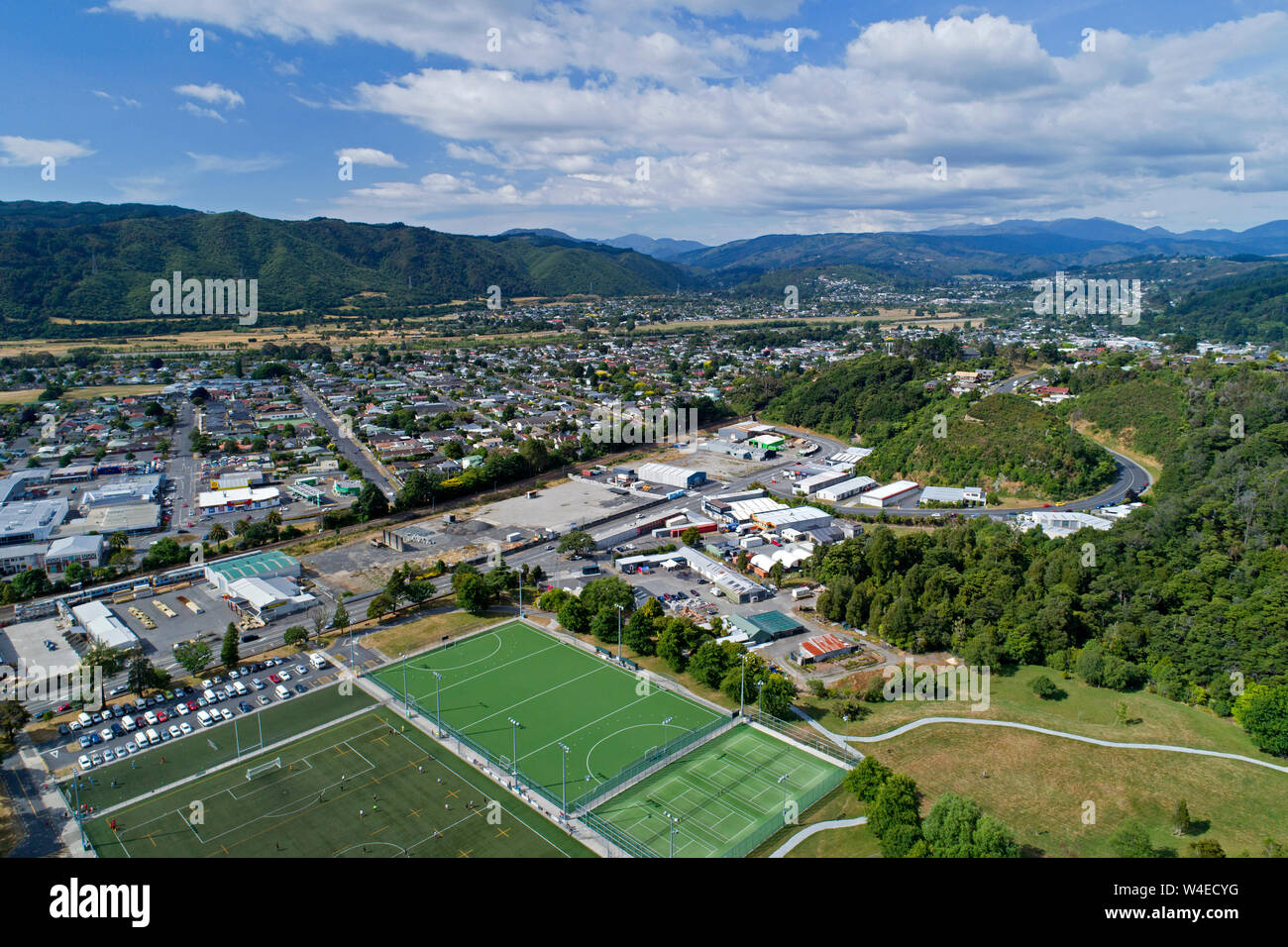Künstliche Sportplätze, Maidstone Park, Upper Hutt und Lower North Island, Neuseeland - drone Antenne Stockfoto