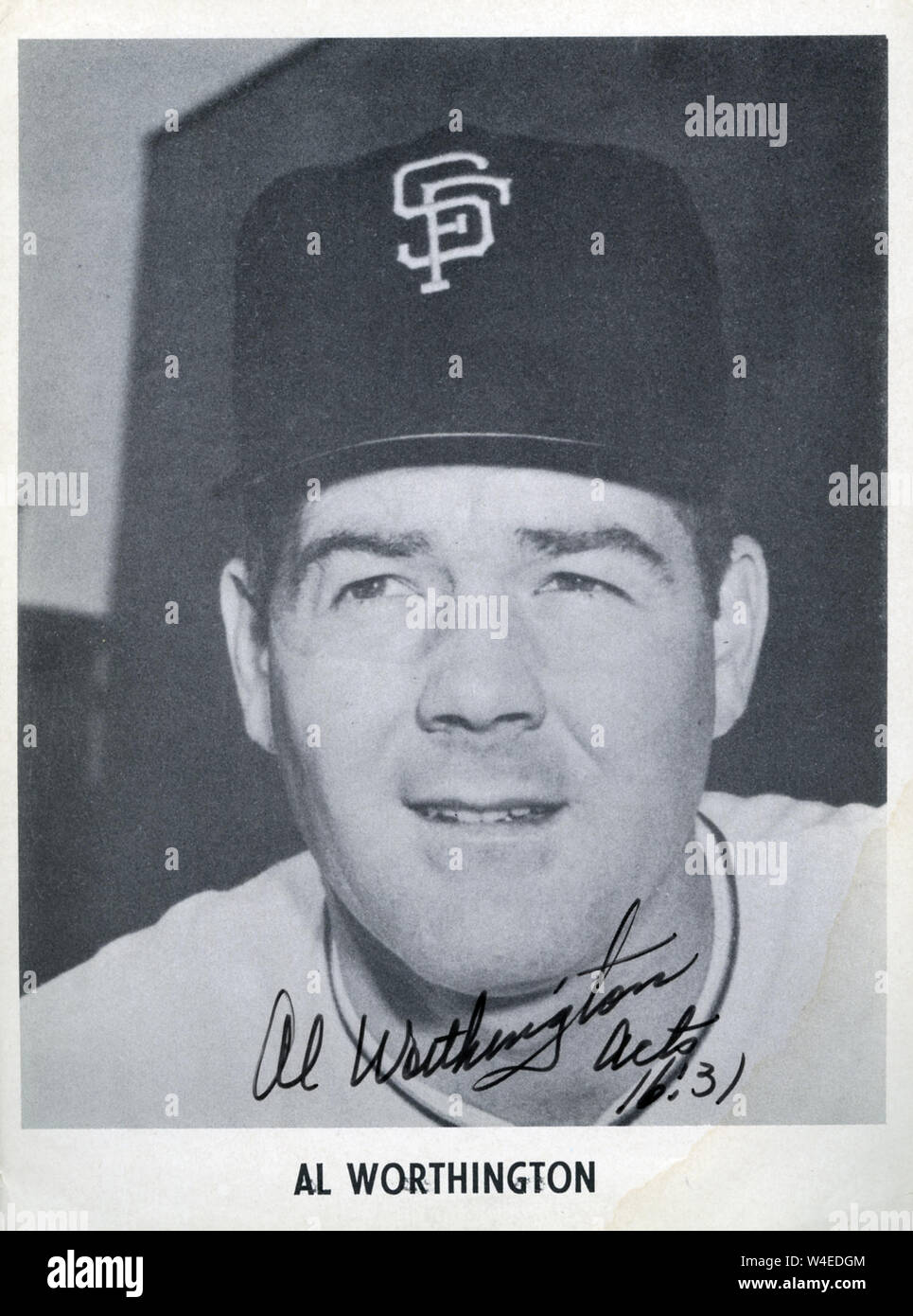 Al Worthington warf für die San Francisco Giants in den späten 1950er Jahren, nachdem die Mannschaft von New York verlegt. Stockfoto