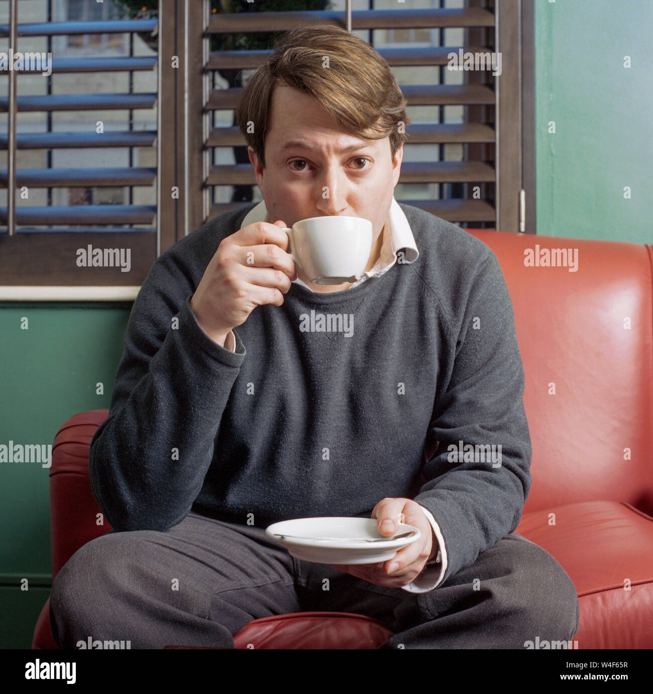 Englischer Komiker David Mitchell fotografiert am Groucho Club, Soho, London Am 16. Februar 2006. Stockfoto