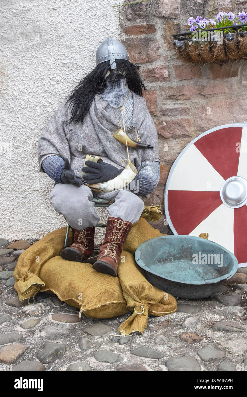 Gefüllte viking Abbildung auf Anzeige in Heysham Dorf am Wochenende der "Wikinger Festival, in Heysham, Großbritannien Stockfoto