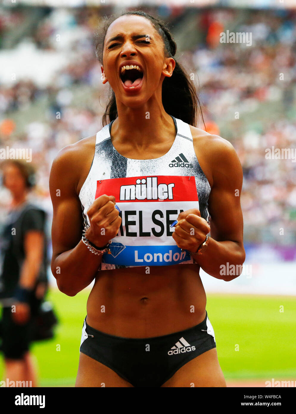 LONDON, ENGLAND. 20. Juli: Laviai Nielsen (GBR) konkurrieren in 400 m Frauen und schlägt sie Personal beste Zeit von 51.21 bis 40.6 während des Tages eine der Mu Stockfoto