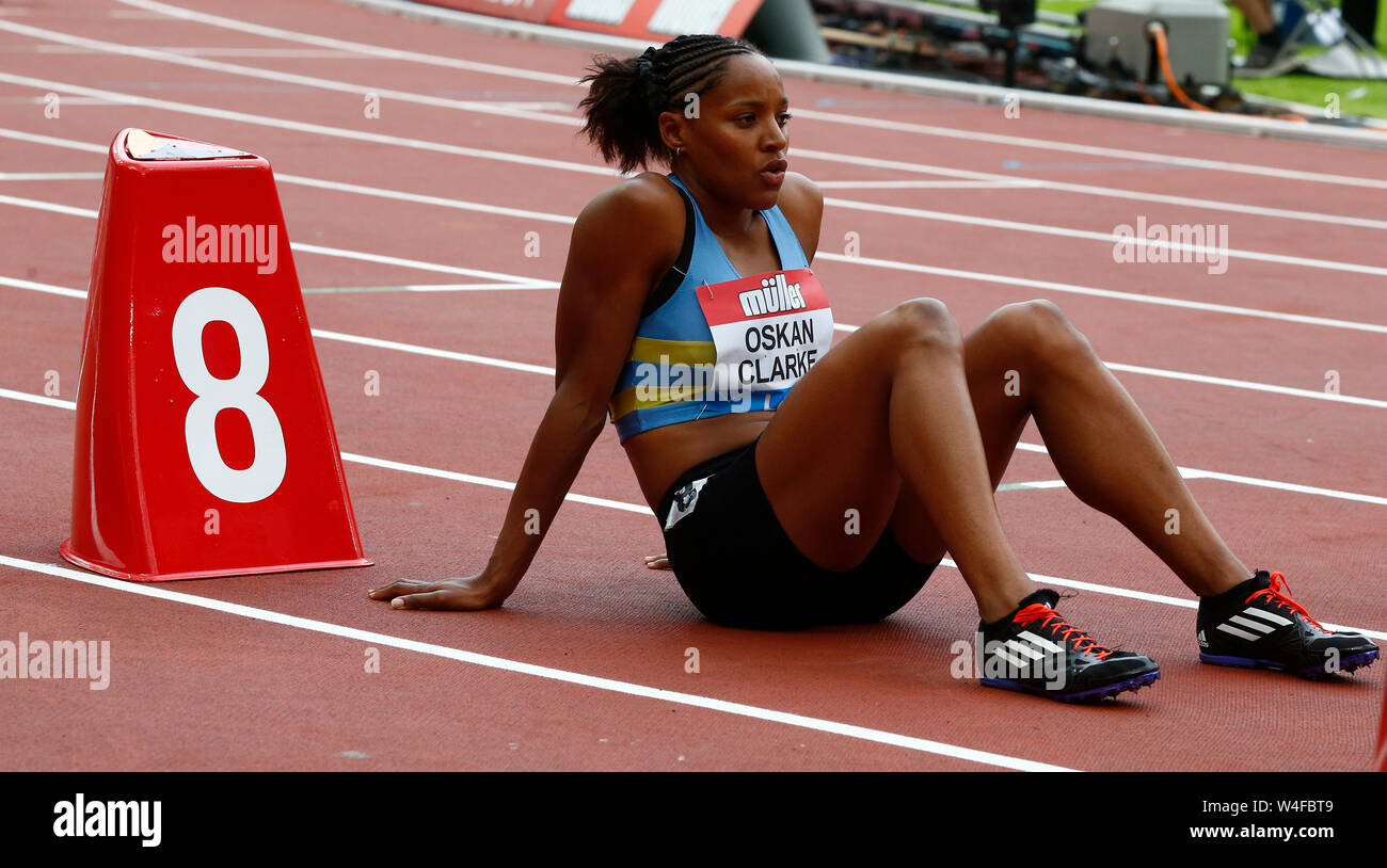 LONDON, ENGLAND. 21. Juli: Shelayna Oskan-Clarke (GBR) vor dem 800 m Frauen während der Tag Zwei der IAAF Diamond League die Muller Geburtstag Spiele bei Lo Stockfoto