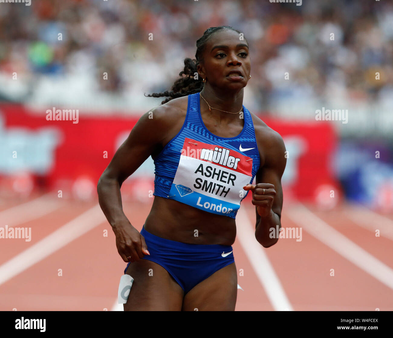 LONDON, ENGLAND. 21. Juli: Dina Asher-Smith Großbritannien und Nordirland Sieger von 100 m Frauen Runde 1 Hitze 2 bei Tag Zwei der IAAF Diamond Le Stockfoto