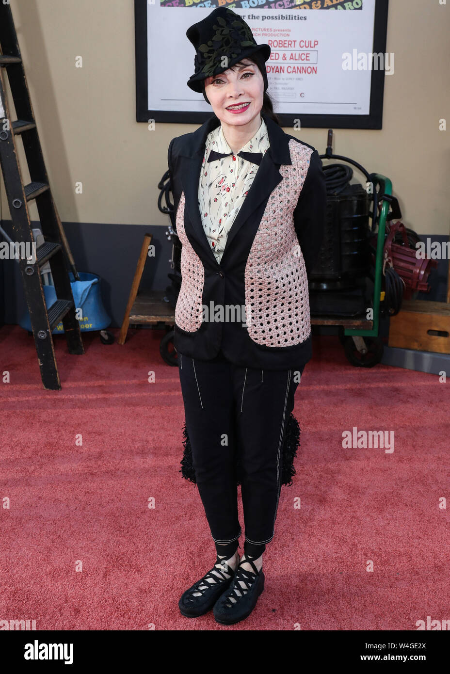 HOLLYWOOD, LOS ANGELES, Kalifornien, USA - 22. Juli: Toni Basil kommt an der Uraufführung von Sony Pictures'' Once Upon a Time in Hollywood' an der TCL Chinese Theater IMAX am 22 Juli, 2019 in Hollywood, Los Angeles, Kalifornien, USA. (Foto von Xavier Collin/Image Press Agency) Stockfoto