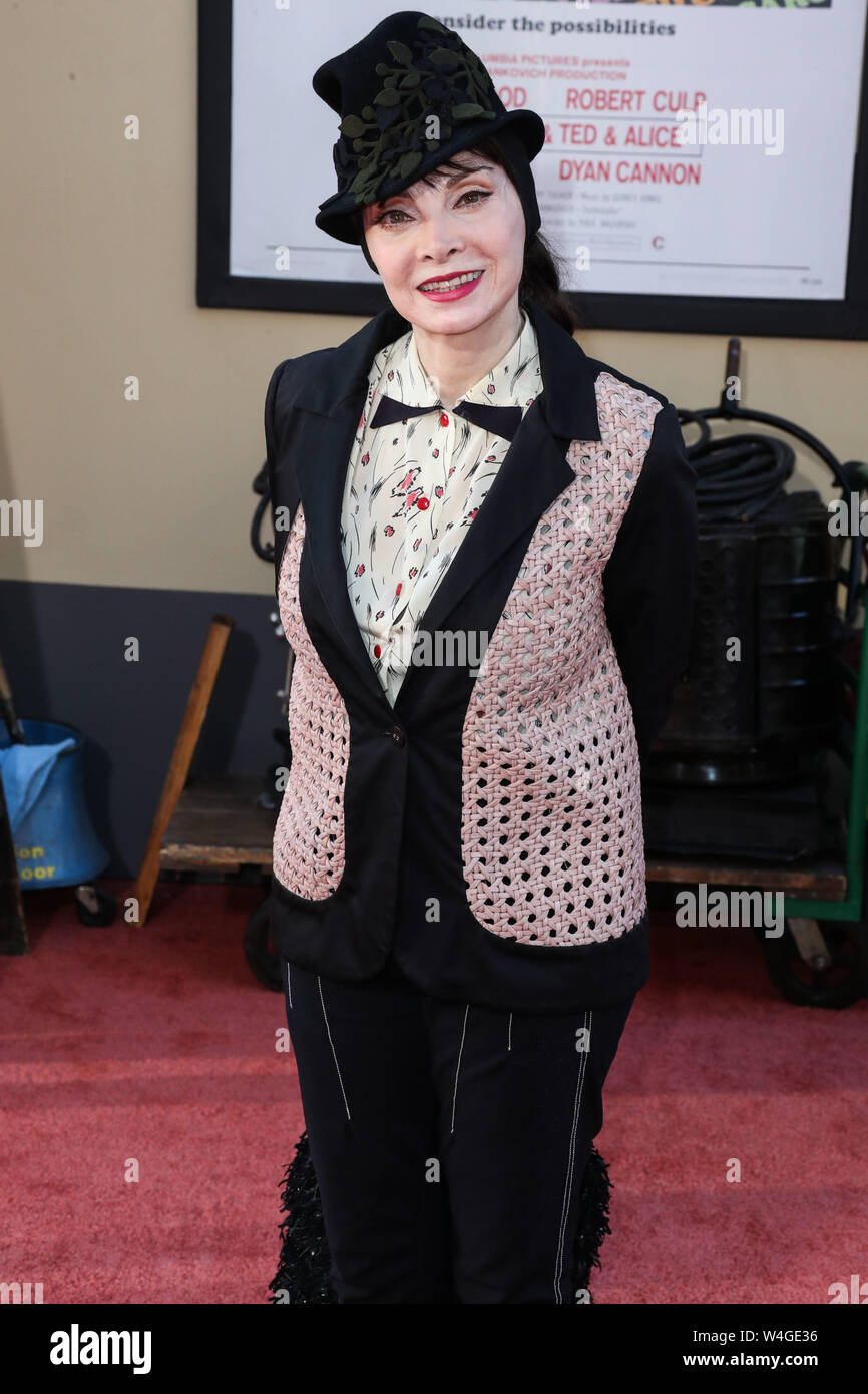 HOLLYWOOD, LOS ANGELES, Kalifornien, USA - 22. Juli: Toni Basil kommt an der Uraufführung von Sony Pictures'' Once Upon a Time in Hollywood' an der TCL Chinese Theater IMAX am 22 Juli, 2019 in Hollywood, Los Angeles, Kalifornien, USA. (Foto von Xavier Collin/Image Press Agency) Stockfoto