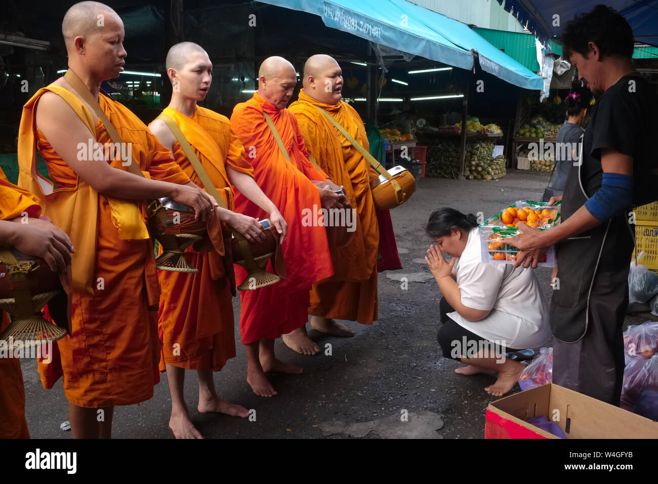 Respektvoller Gruss Stockfotos Und Bilder Kaufen Alamy