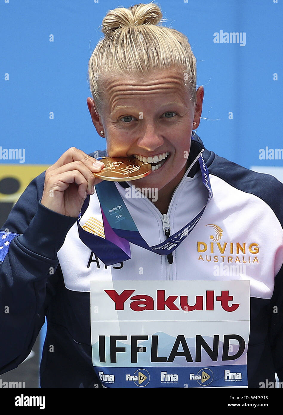 Juli 23, 2019 - Gwangju, SÜDKOREA - 23. Juli 2019 - Gwangju, Süden Korea-Iffland Rhiannan von Australien gewinnen Zeremonie, während eine 18 FINA Wm 2019 Gwangju Highdiving Frauen an der Universität Chosun Highdiving Veranstaltungsort in Gwangju, Südkorea. (Bild: © gwangju 2019 Organisationskomitee über ZUMA Draht) Stockfoto